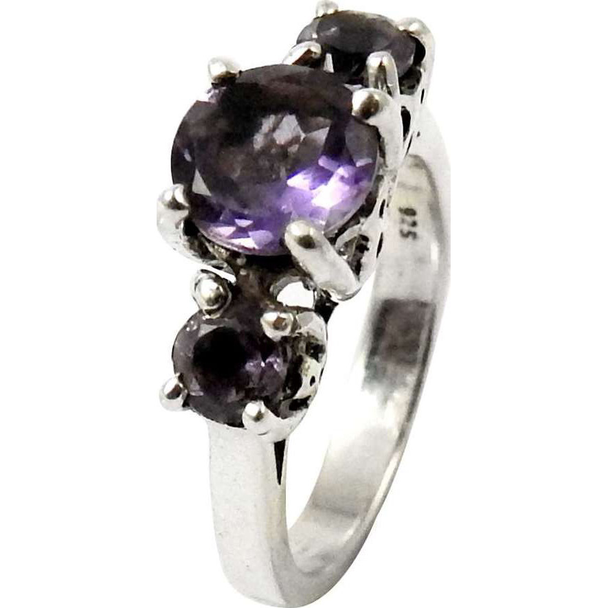 Classy Natural  925 Sterling Silver Amethyst Ring