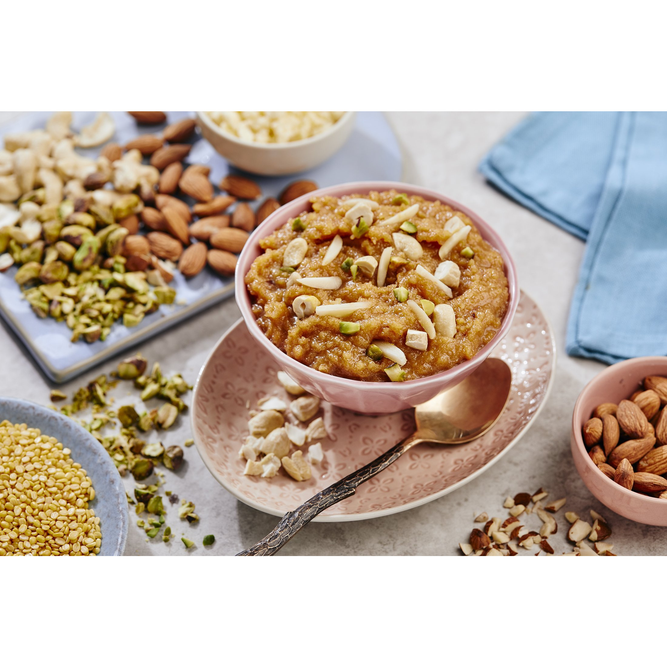Nanak Moong Dal Halwa - 30 Oz (850 Gm)