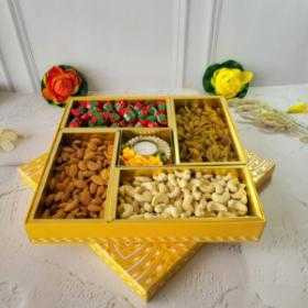 Sweedesi Shahi Sweet Hamper 4 - 1 Pack