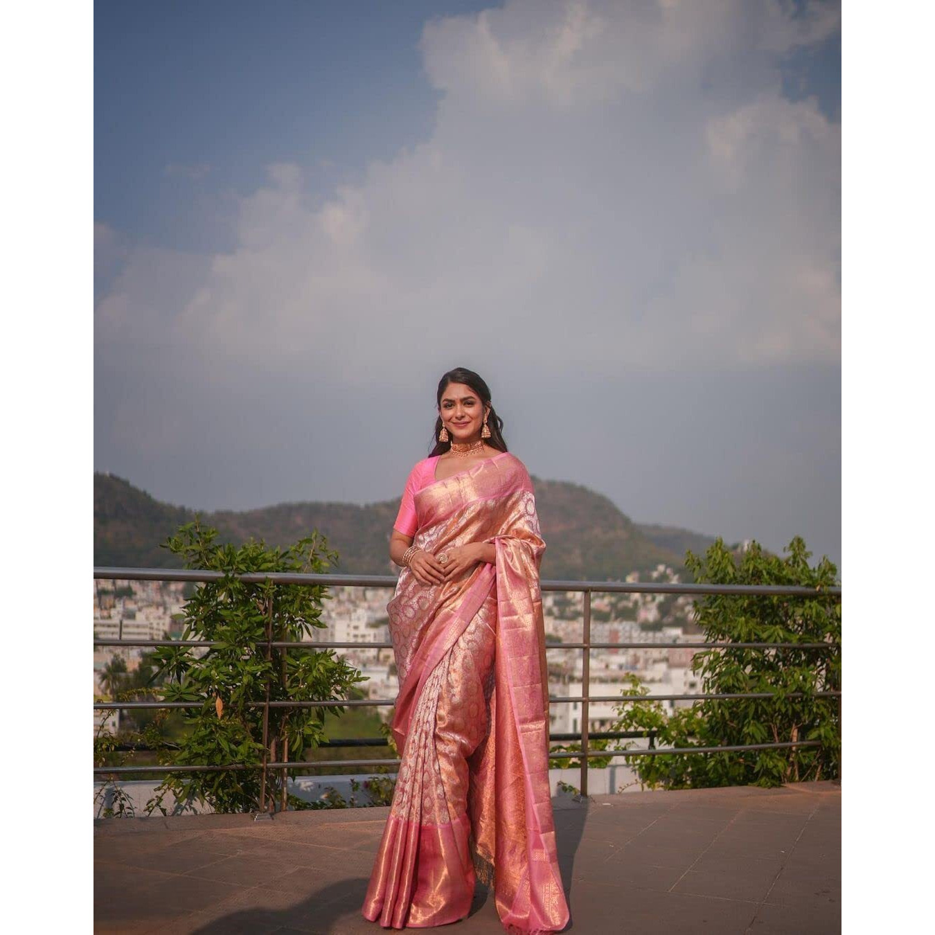 SGF11- Womens Kanjivaram Pure Zari Woven Soft Silk Saree With Blouse Piece (Orange Pink)