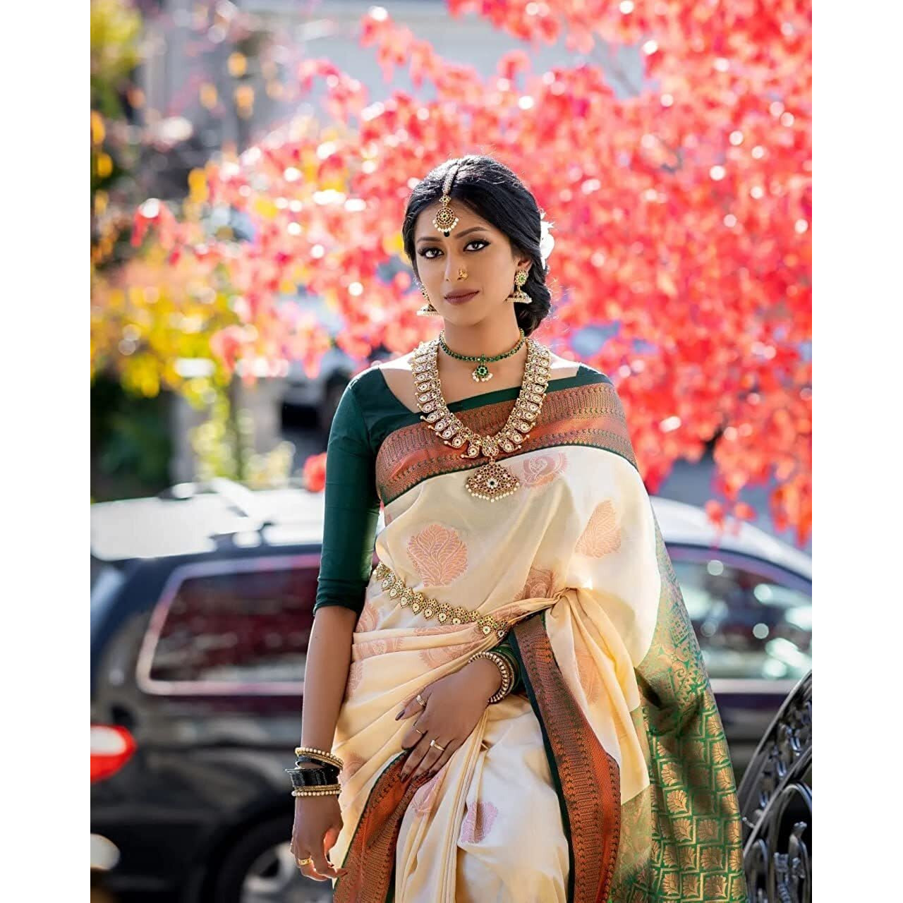SGF11 Womens Kanjivaram Soft Silk Saree With Blouse Piece (White Green)