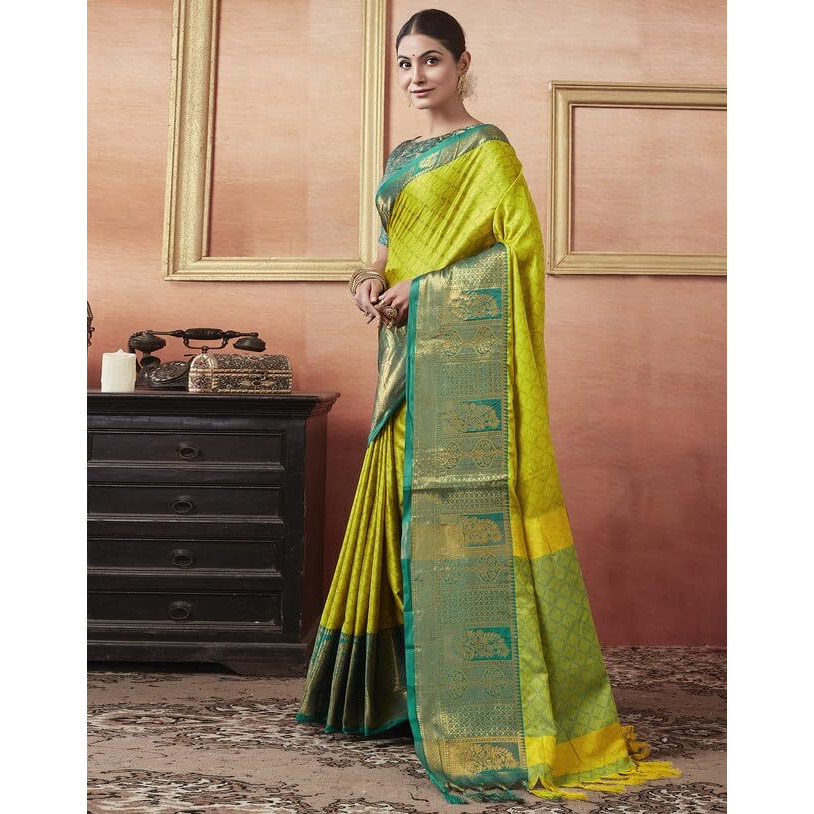 SIRIL Womens Cotton Silk Jacquard Boarder Saree With Unstitched Blouse Piece (3579S2516_Green)