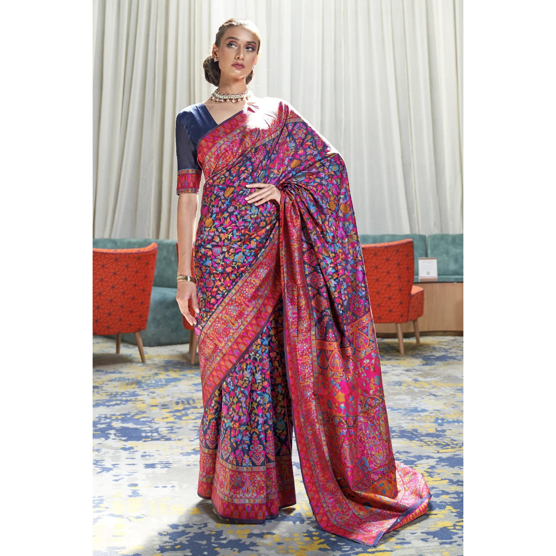 SGF11- Womens Kanjivaram Pure Soft Silk Handloom Saree Pure Golden Zari With Blouse Piece (Dark Blue)