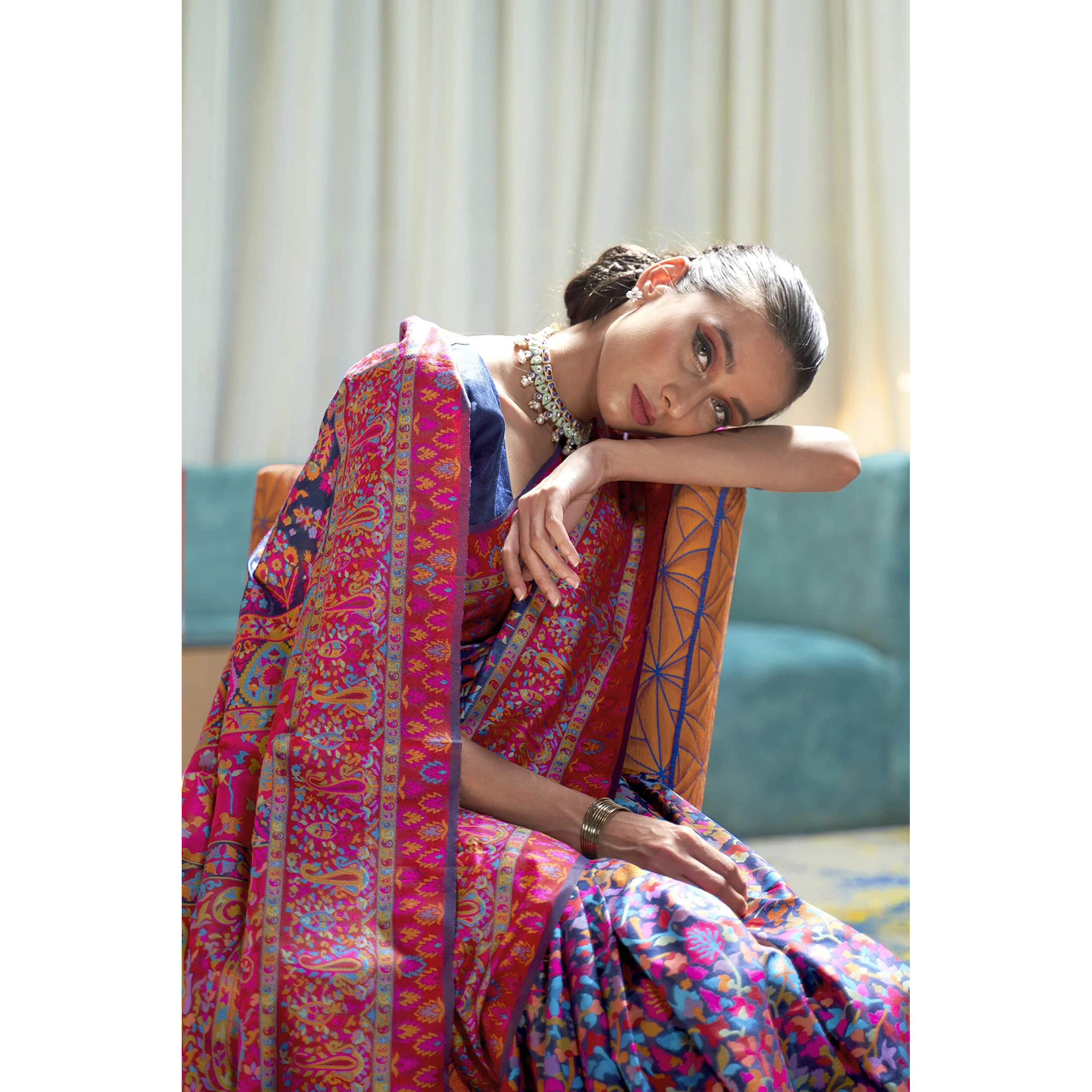 SGF11- Womens Kanjivaram Pure Soft Silk Handloom Saree Pure Golden Zari With Blouse Piece (Dark Blue)