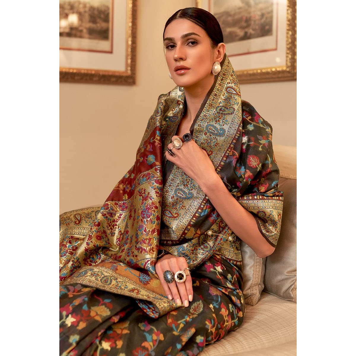 SGF11- Womens Kanjivaram Pure Soft Silk Handloom Saree Pure Golden Zari With Blouse Piece (Black Kashmiri)