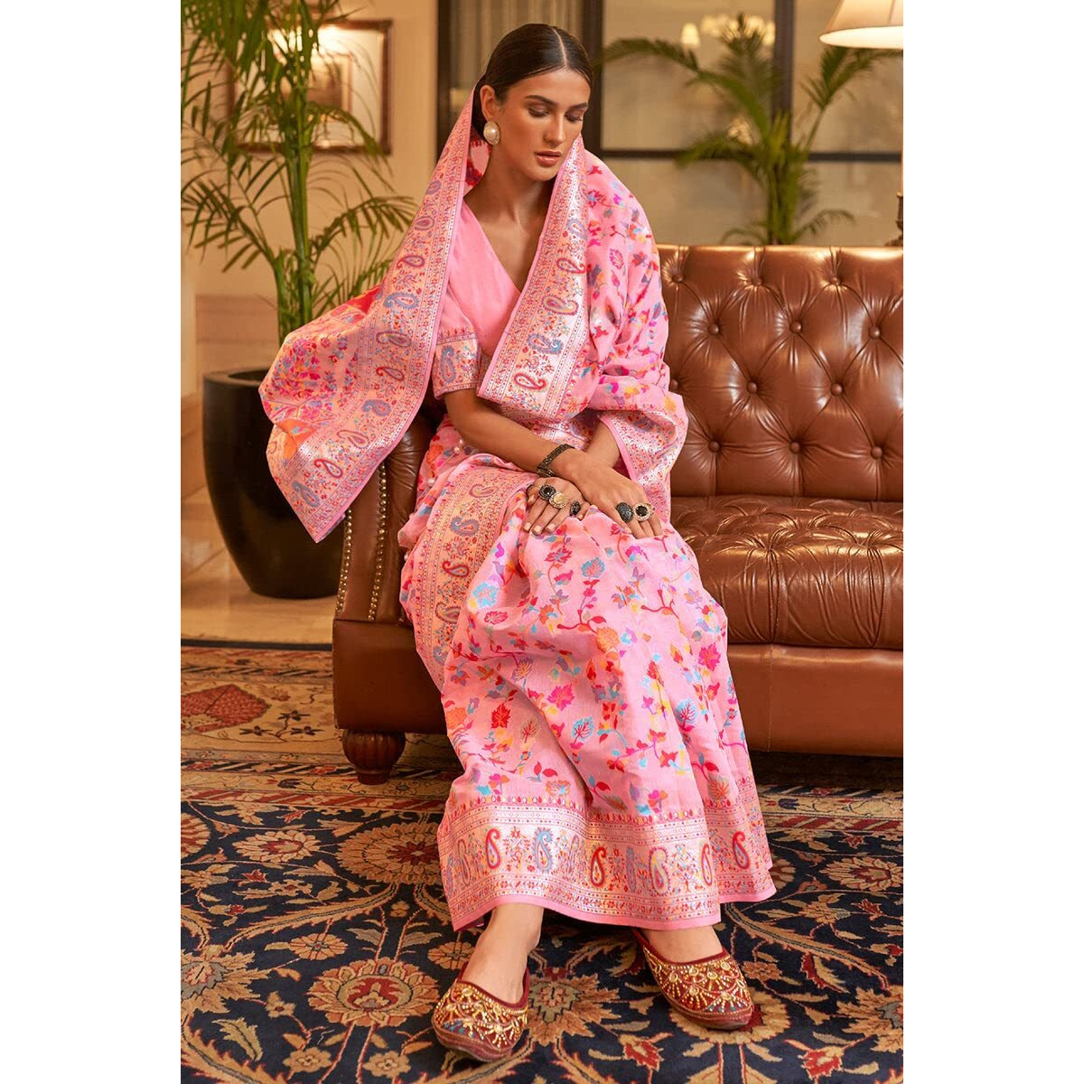 SGF11- Womens Kanjivaram Pure Soft Silk Handloom Saree Pure Golden Zari With Blouse Piece (Pink1)