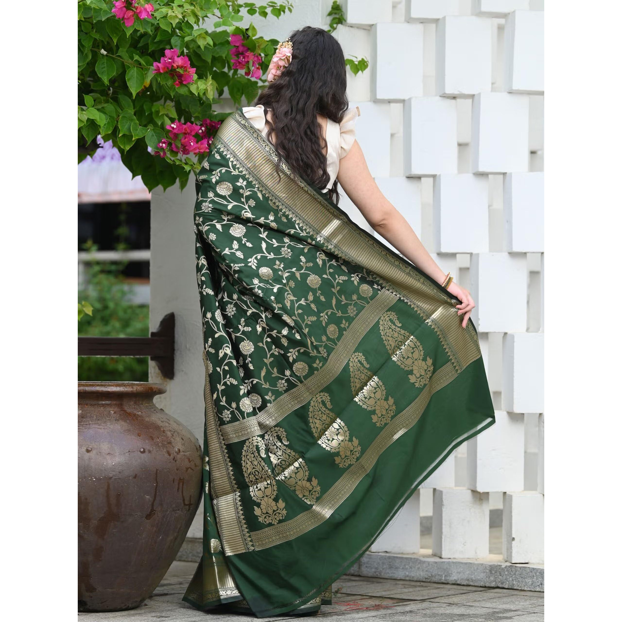 Sugathari Womens Banarasi Saree Pure Kanjivaram Silk Saree Soft new ladies 2023 Design Wear Pattu Sarees Latest Party Sari collections With Blouse Piece for Wedding sadi (SAN PARI-182 DARK GREEN)
