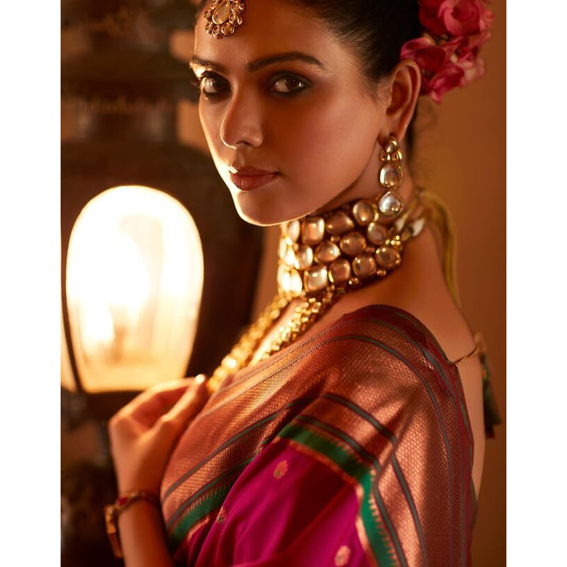 SIRIL Womens Silk Paithani Jacquard Saree With Unstitched Blouse Piece (3534S1222_Pink)