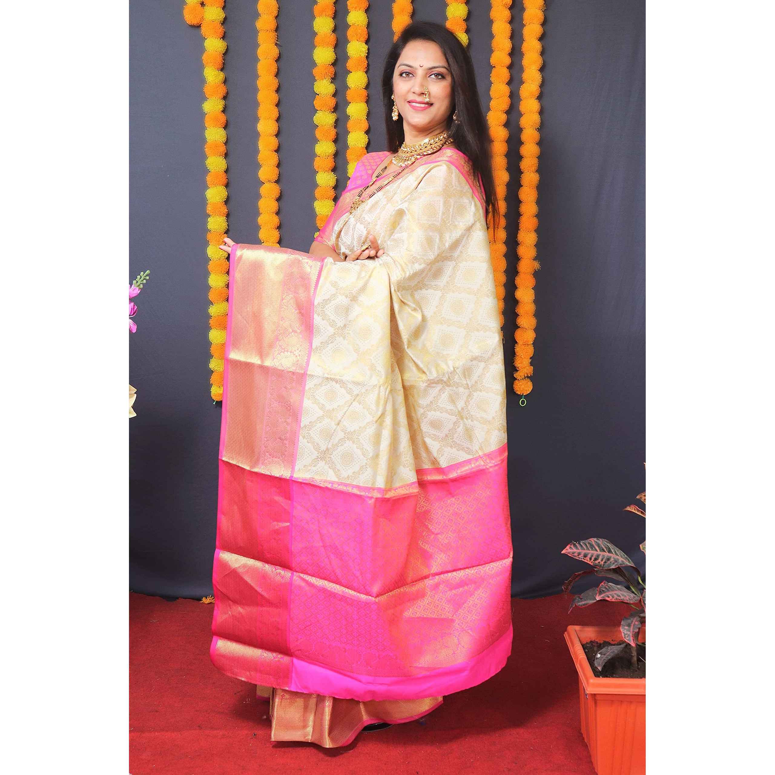 AMIRAT Clothing Womens Banarasi Wedding Designer Litchi Silk Saree With Unstiched Blouse Peice (White)