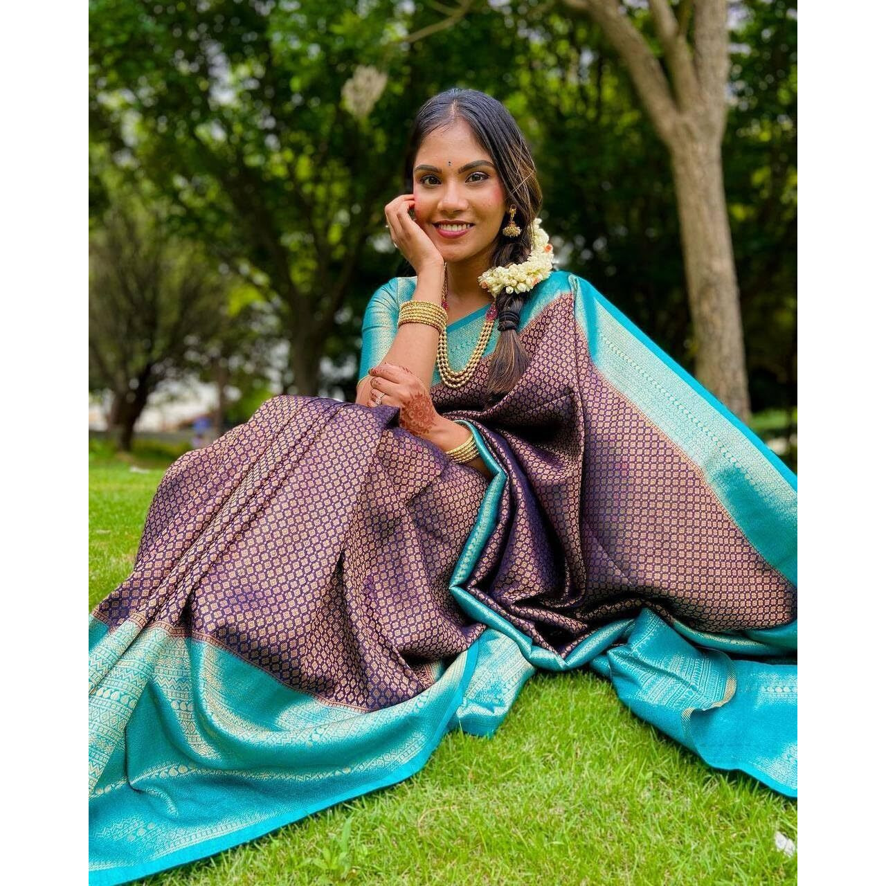 Yashika Womens Trendy Cotton Silk Purple Color Saree with Blouse Material(SUN PURPLE)