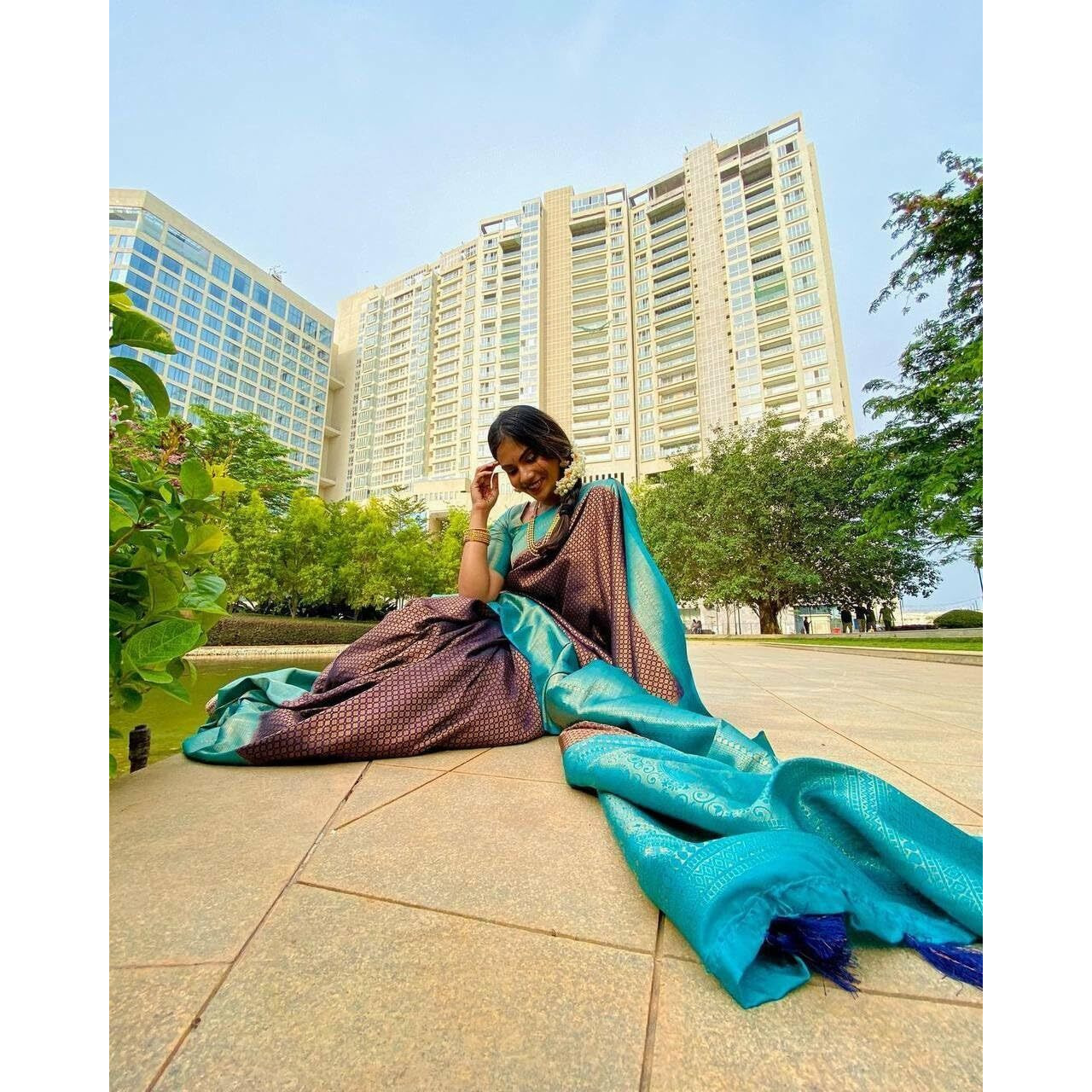 Yashika Womens Trendy Cotton Silk Purple Color Saree with Blouse Material(SUN PURPLE)