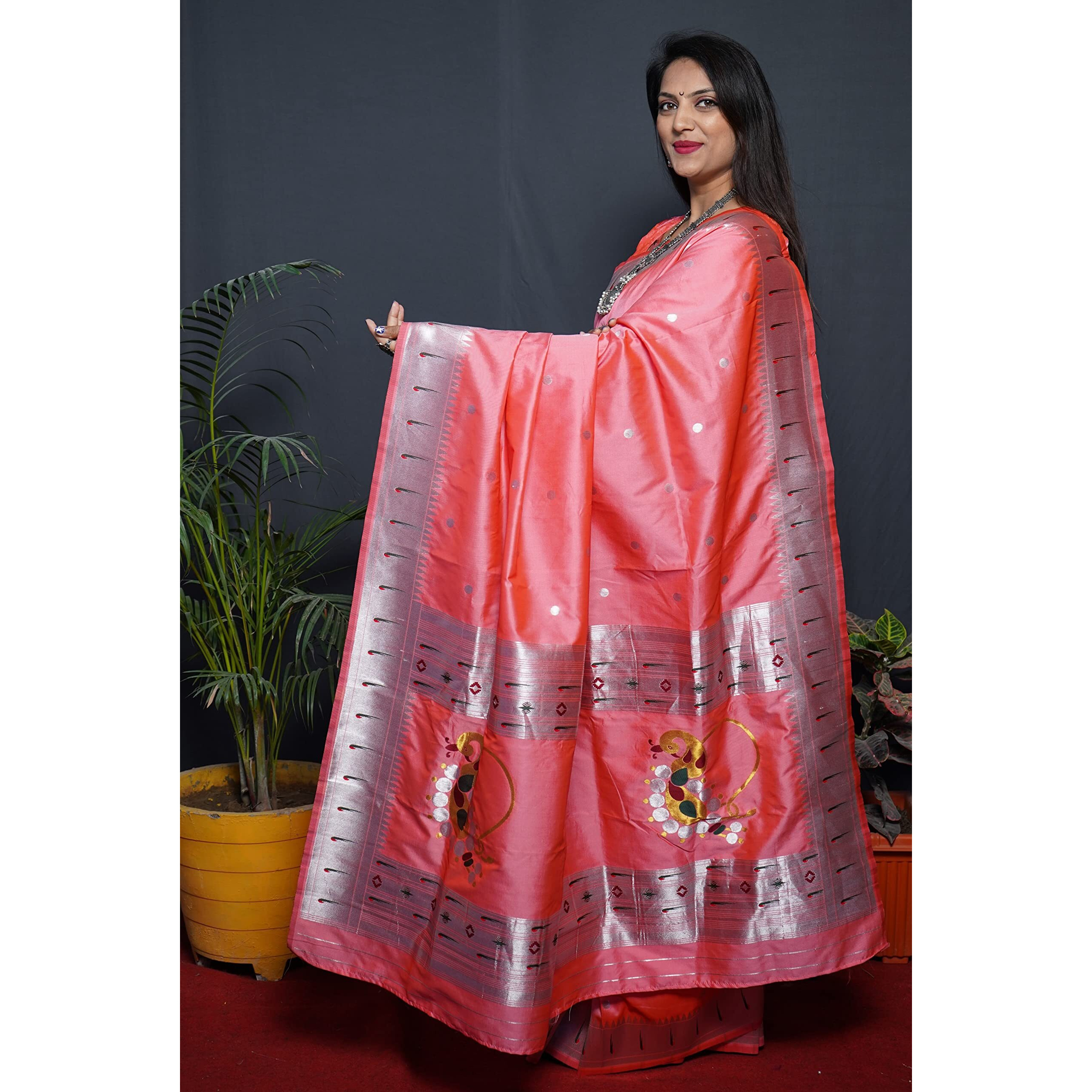 SGF11 Womens Paithani Kanjivaram Pure Silk Handloom Saree Pure Silver Zari With Blouse Piece (Light Pink)