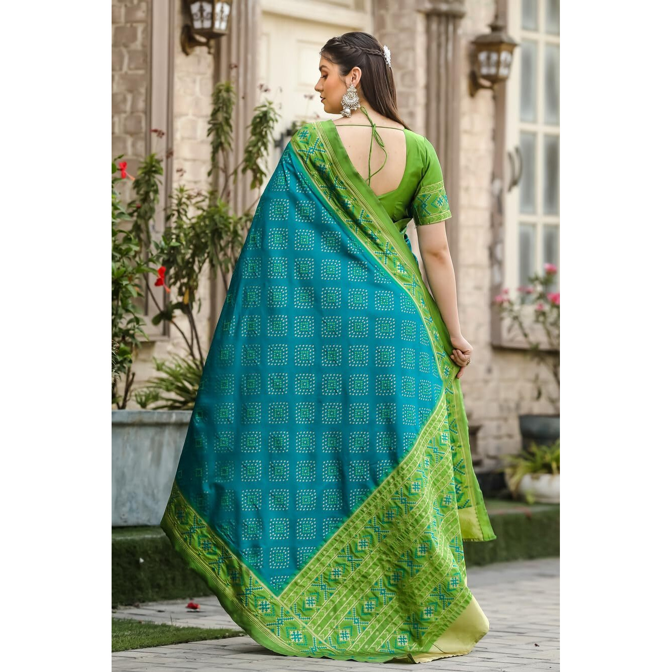 Leriya Fashion Womens Trendy Kanjivaram Soft Lichi Silk Saree With Blouse Piece (Green)