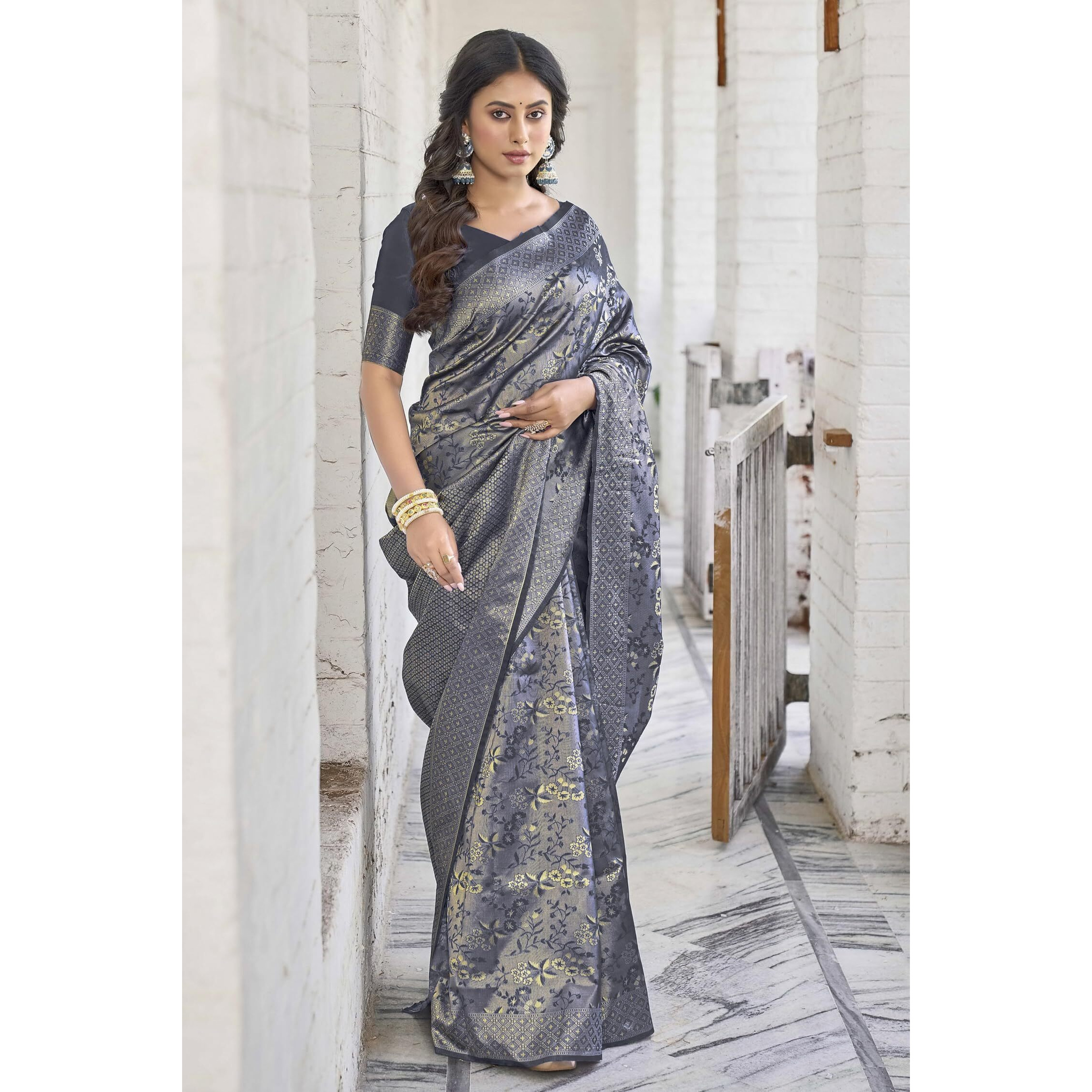 Glory Sarees Womens Banarasi Silk Saree With Blouse Piece (Banarasi_Saree133_Grey)