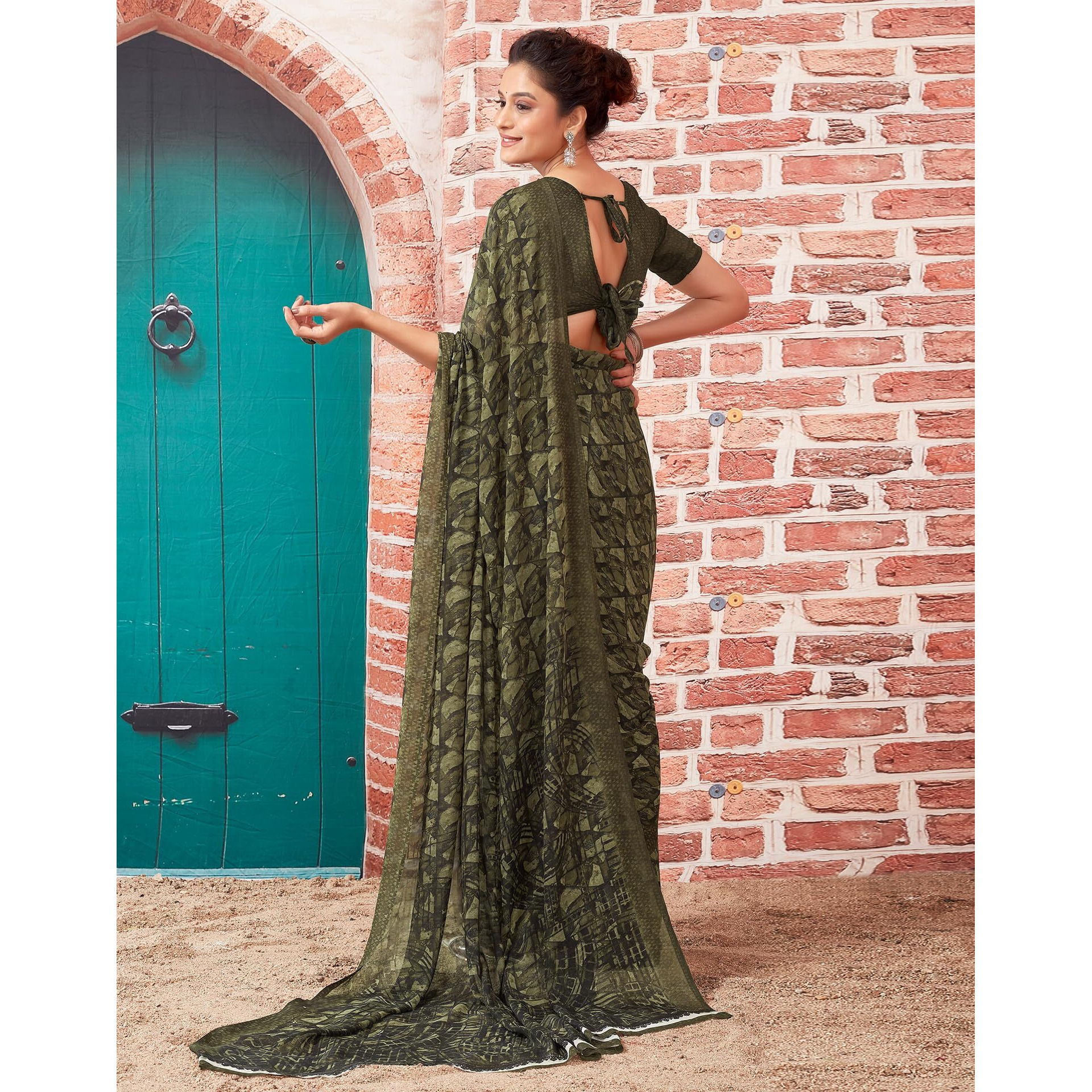 SIRIL Womens Georgette Geometric Printed Saree With Unstitched Blouse Piece (3448S1084_Dark Green)