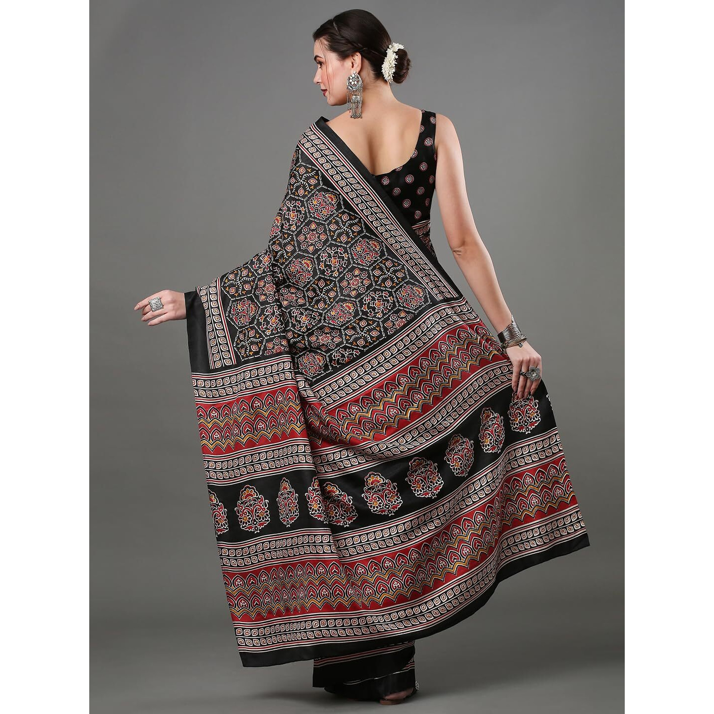 AKHILAM Womens Ajrak Block Print Dola Silk Saree With Unstitched Blouse Piece (Black_KUMRN206)
