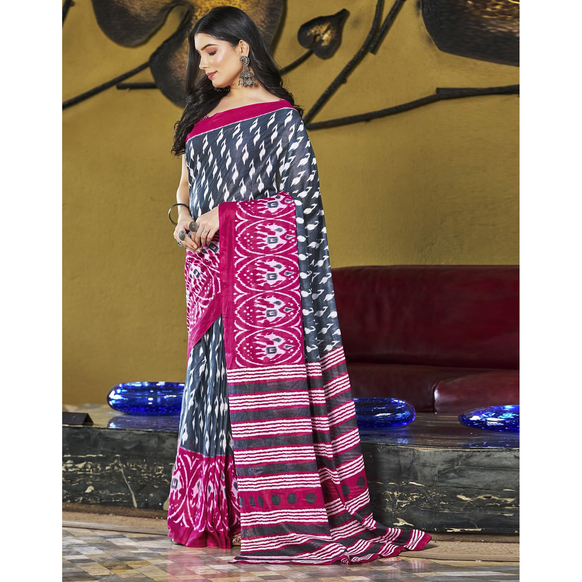 SIRIL Womens Cotton Printed Ready To Wear Saree With Unstitched Blouse Piece (3391S294_Grey & Pink)