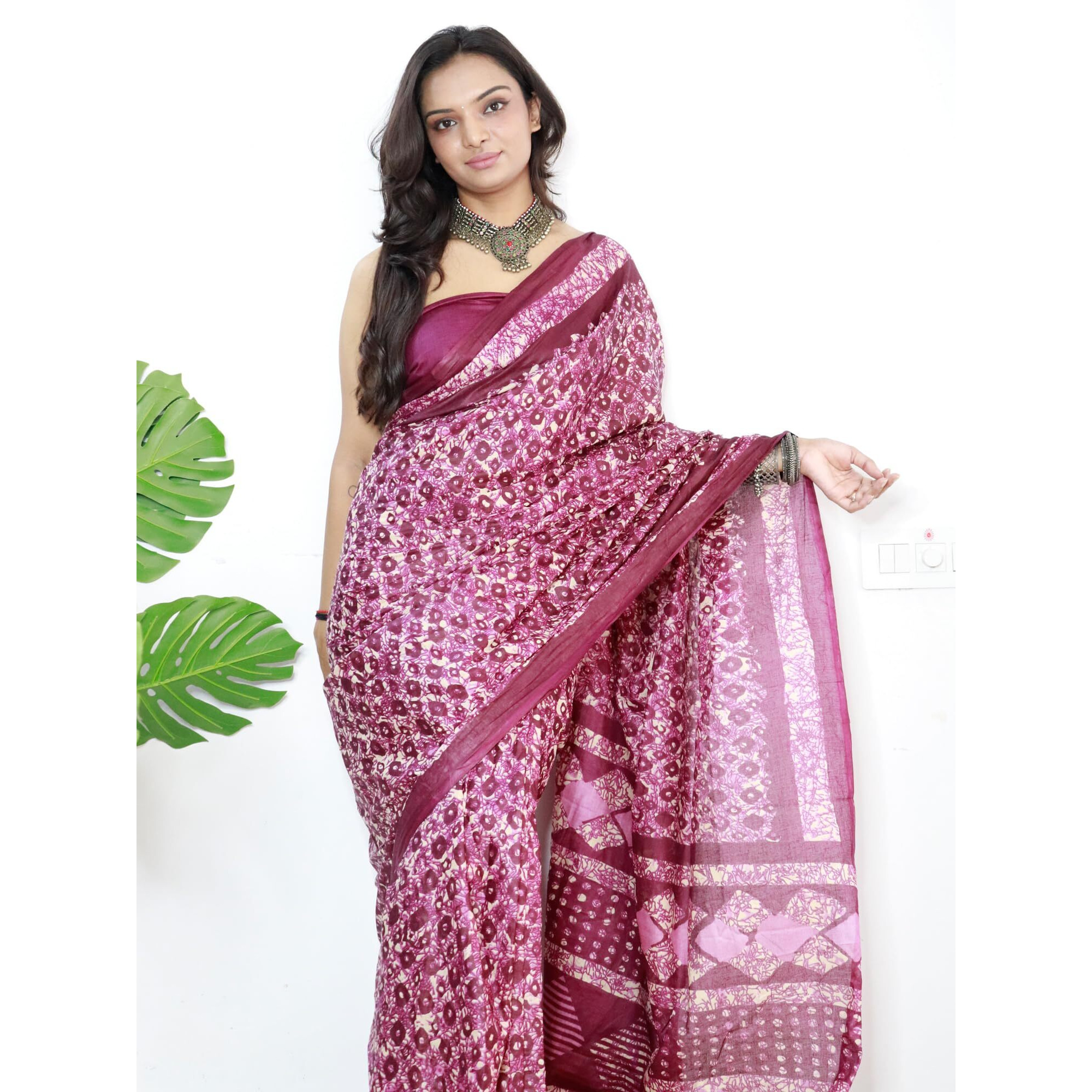 AKHILAM Womens Dabu Printed Pure Cotton Ready To Wear one Minute Saree With Unstitched Blouse Piece (Magenta_RTWMINAXI7004_SMC)