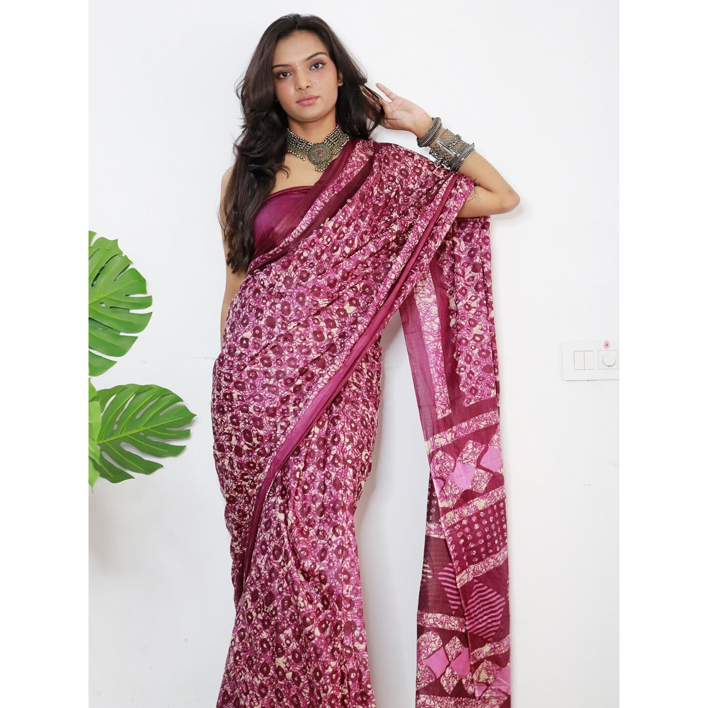 AKHILAM Womens Dabu Printed Pure Cotton Ready To Wear one Minute Saree With Unstitched Blouse Piece (Magenta_RTWMINAXI7004_SMC)