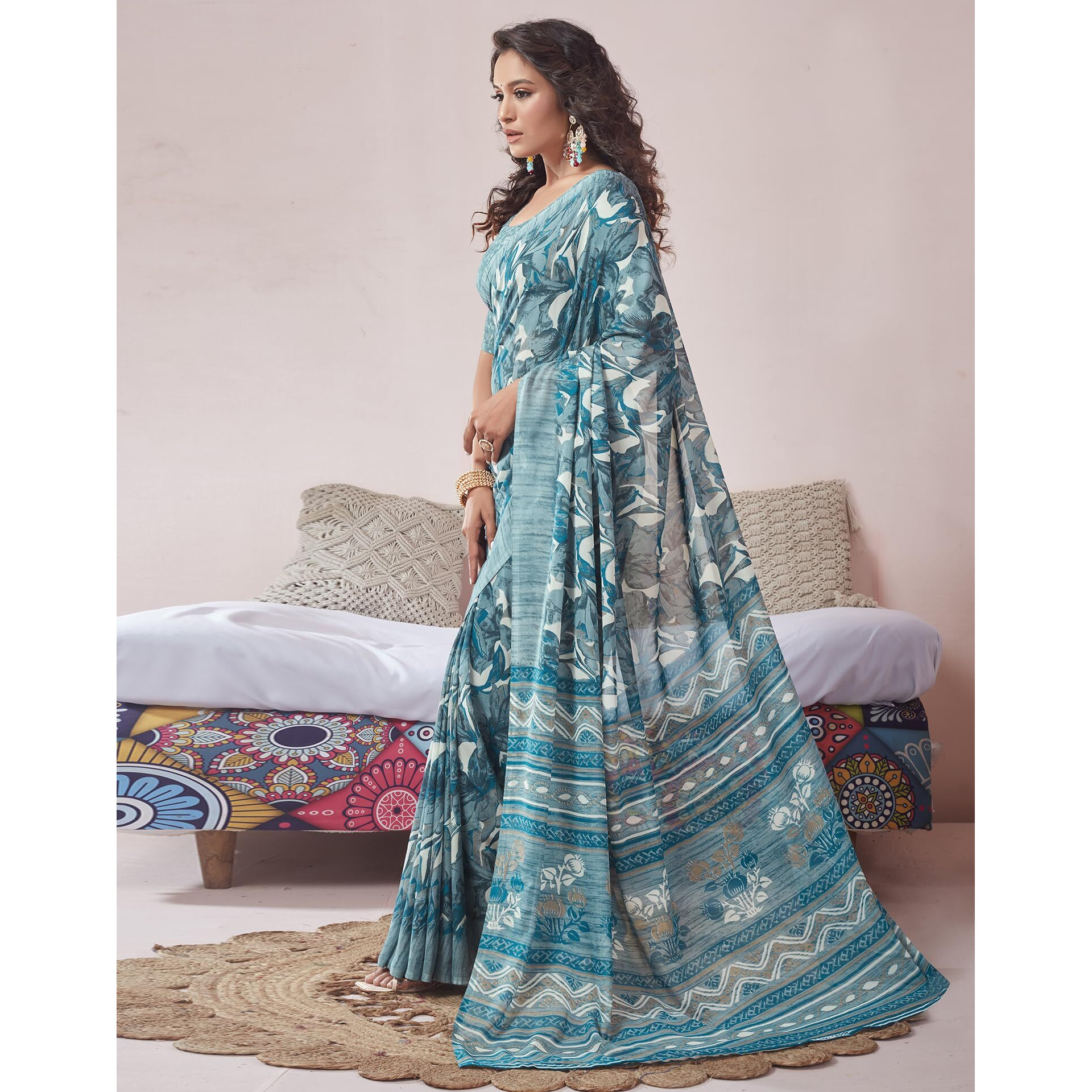 SIRIL Womens Georgette Floral Printed Saree With Unstitched Blouse Piece (3670S2567_Blue)