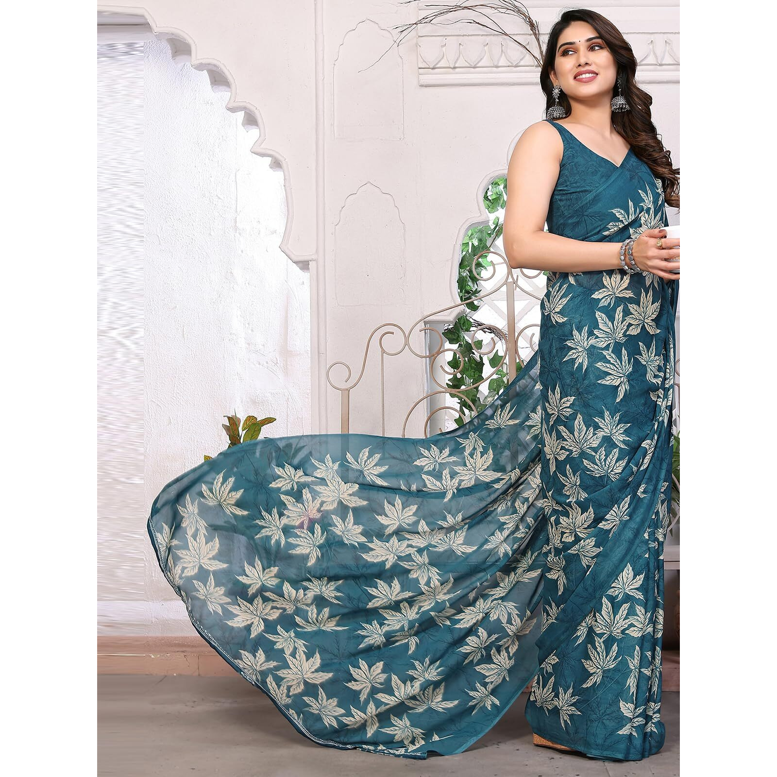 SIRIL Womens Floral Printed Georgette Saree with Unstitched Blouse Piece (3290S135_Teal Blue)