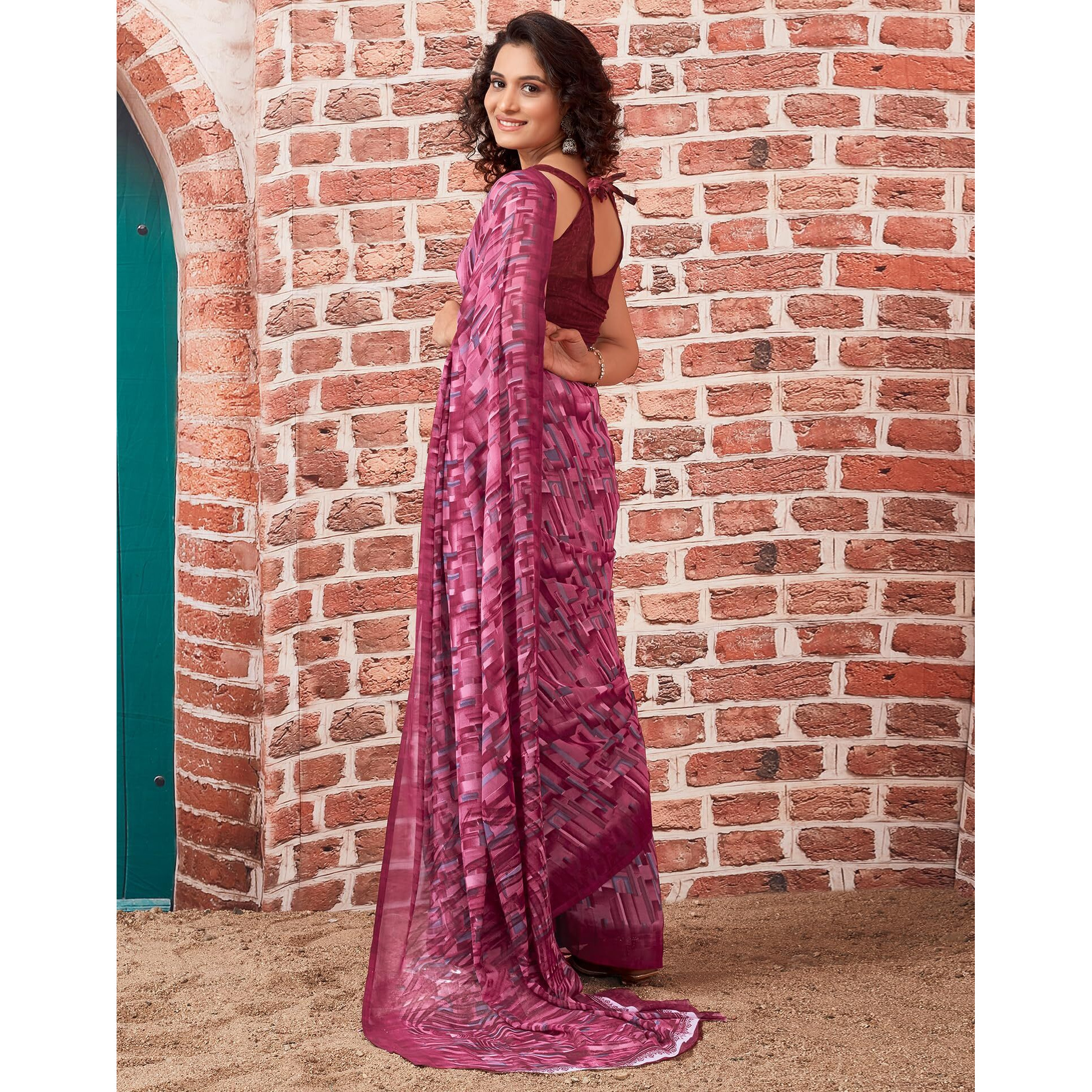 SIRIL Womens Georgette Geometric Printed Saree With Unstitched Blouse Piece (3448S1089_Pink)