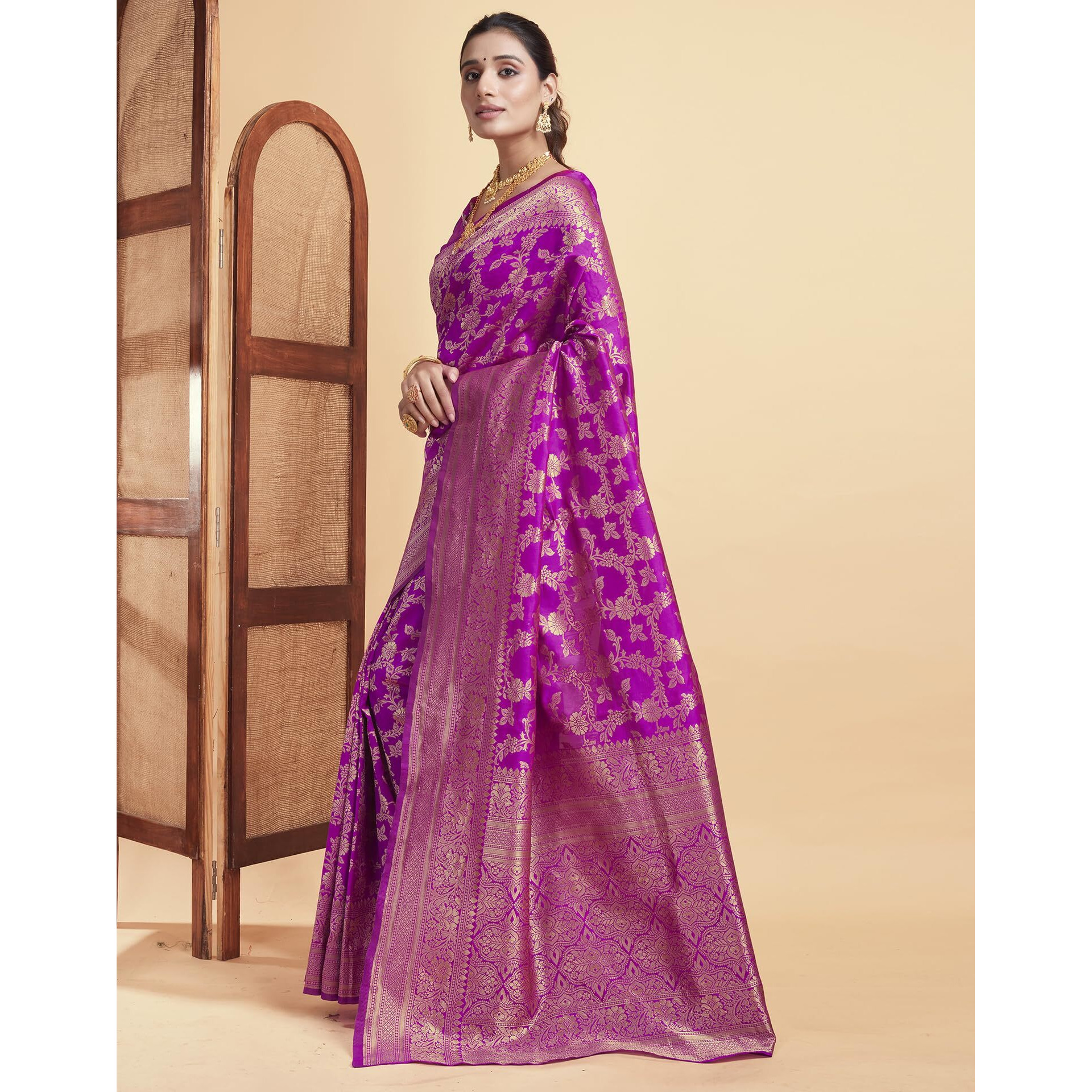 SIRIL Womens Silk Jacquard Saree With Unstitched Blouse Piece (3662S393_Pink)