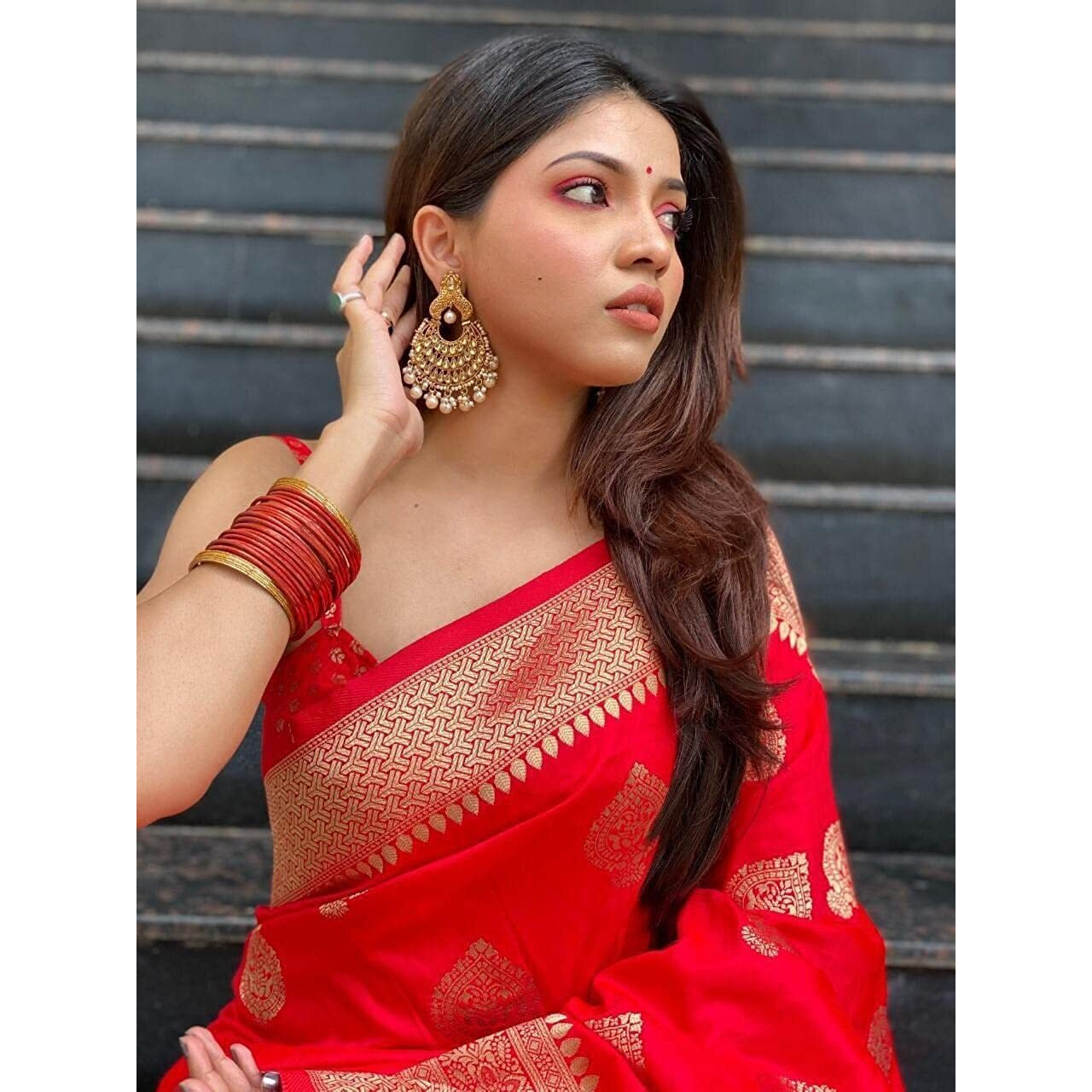 SGF11- Womens Kanjivaram Soft Silk Saree With Blouse Piece (Red)
