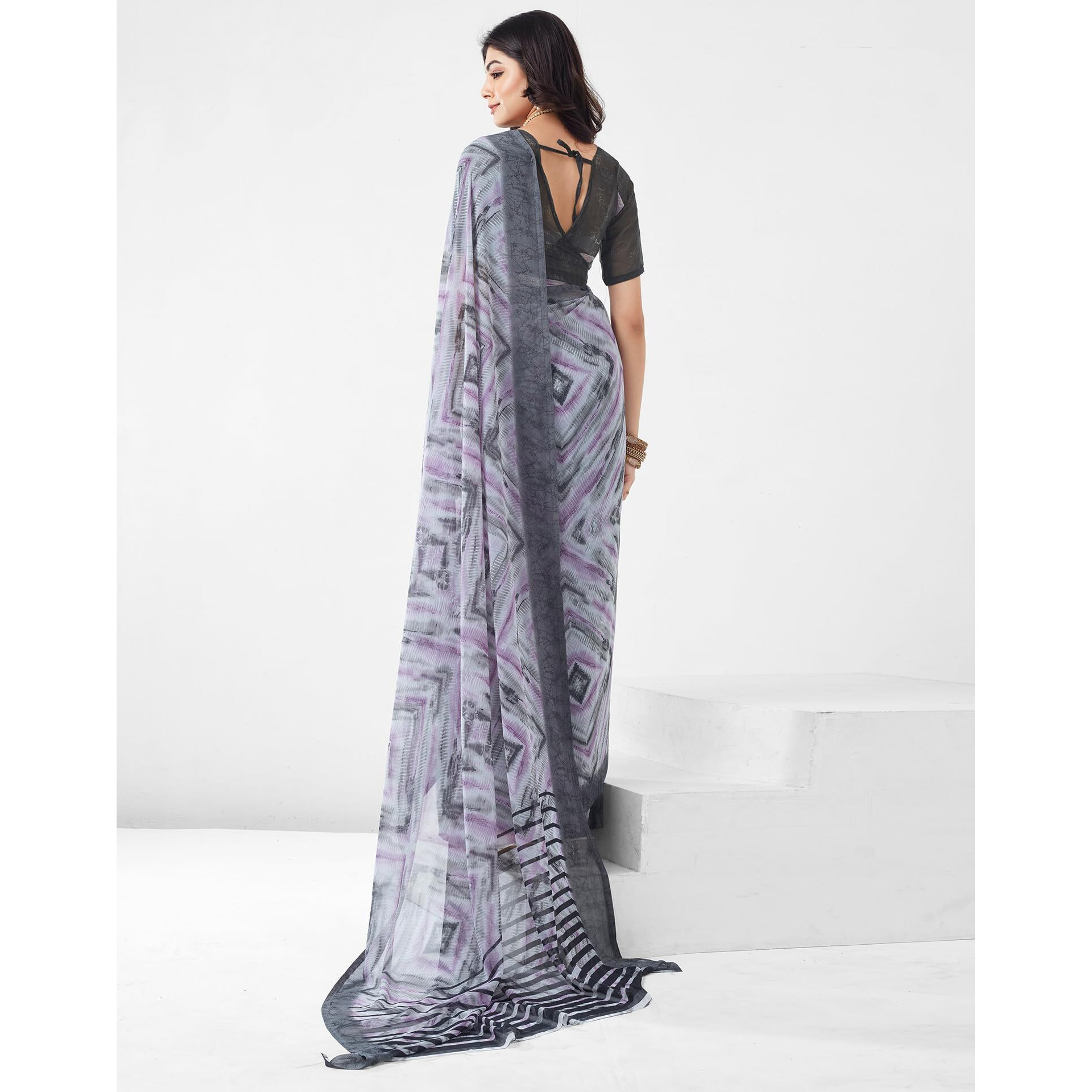 SIRIL Womens Georgette Geometric Printed Saree With Unstitched Blouse Piece (3451S1097_Grey)