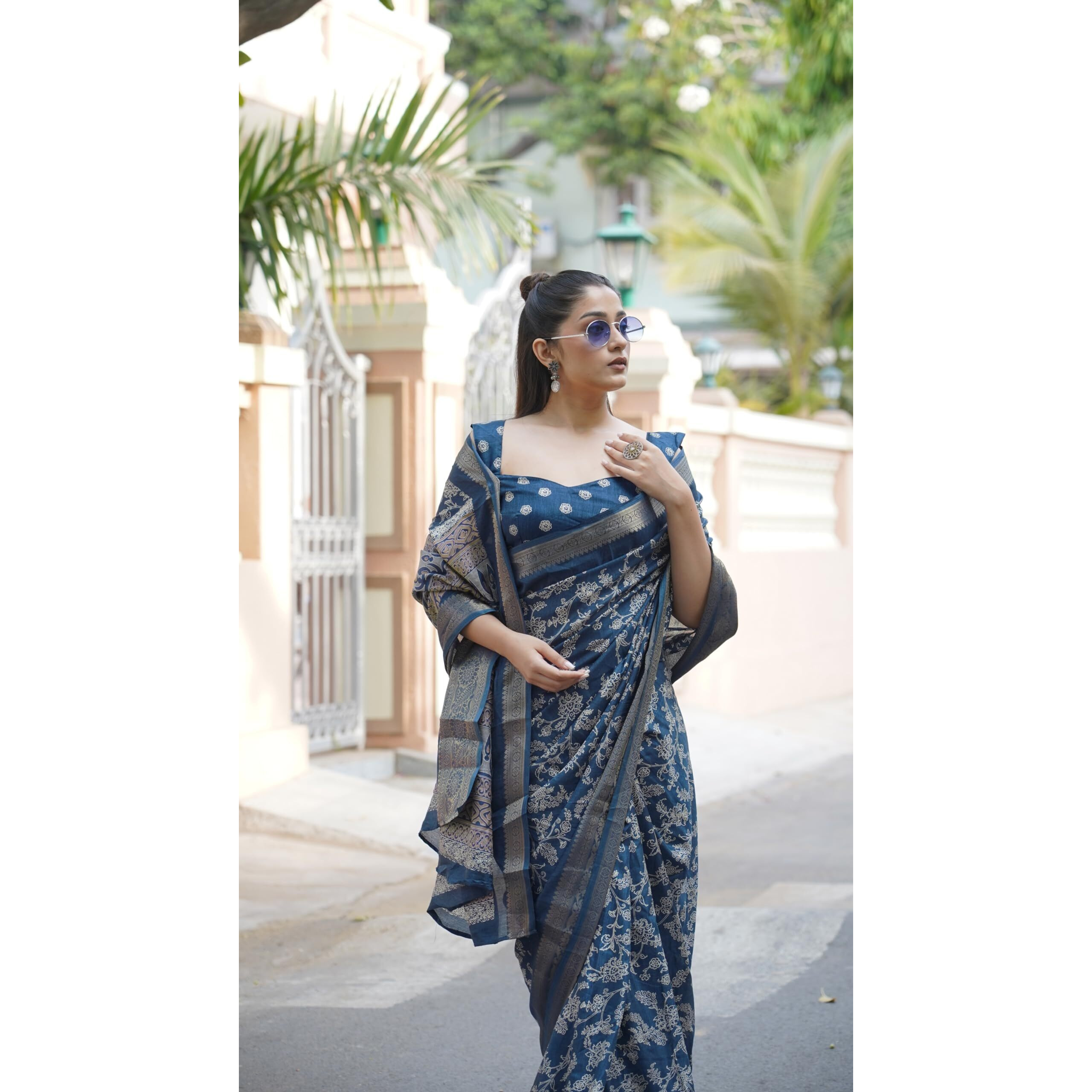 MIRCHI FASHION Womens Silk Blend Kalamkari Printed Saree with Blouse Piece (42262-Dark Rama Blue, Off White)