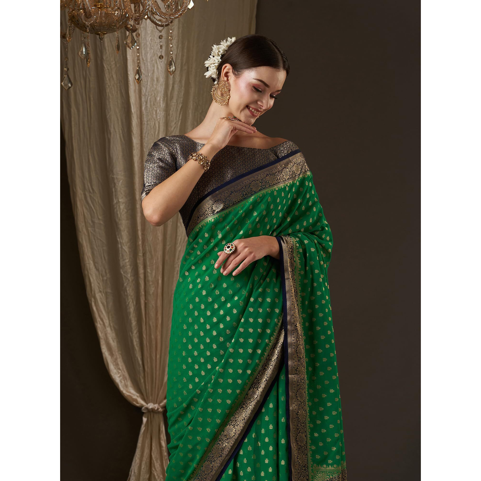 AKHILAM Womens Woven Design Ethnic Motif Georgette Kanjeevaram Saree With Unstiched Blouse Piece (Green_ARYA9002_FL)