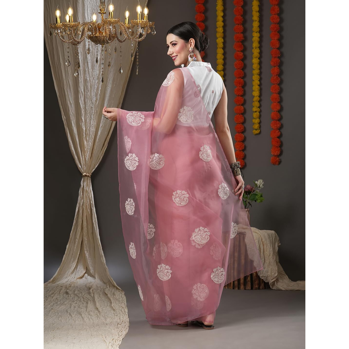 AKHILAM Womens Mauve Organza Bagh Saree With Unstitched Blouse Piece (4KAVI402)