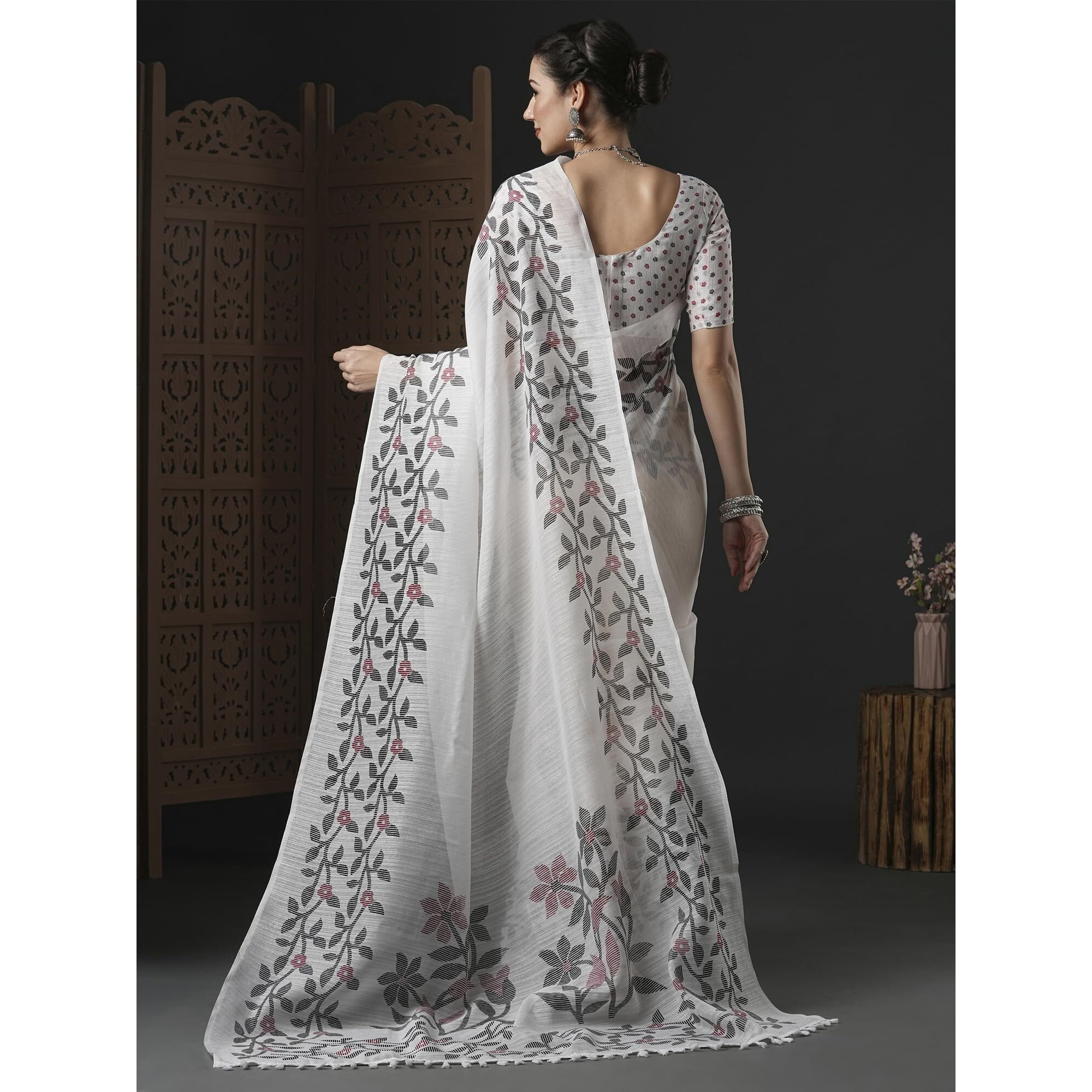 AKHILAM Womens Cotton Slub Botanical Printed Saree With Unstitched Blouse Piece(White_GRNS25C_HS)