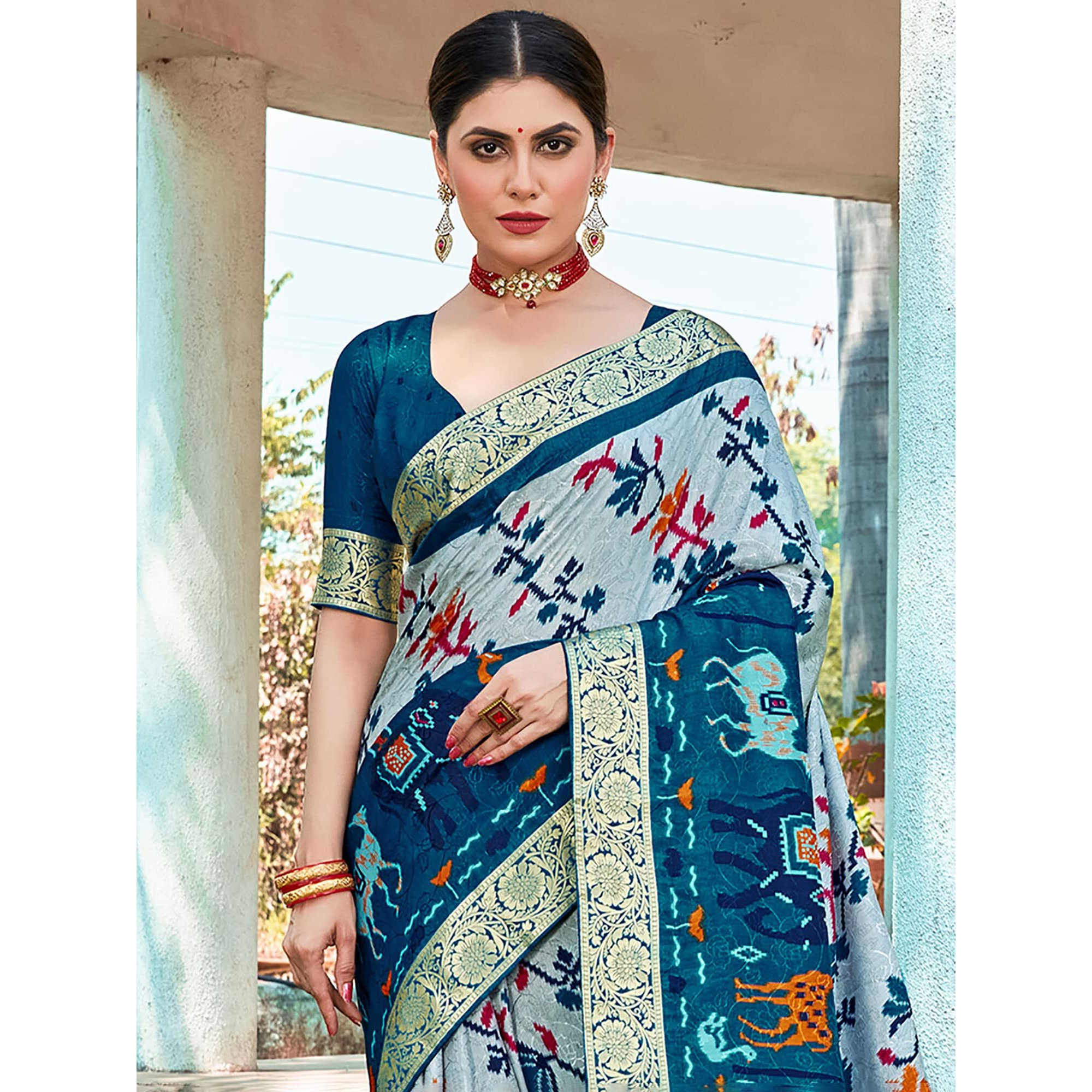 AKHILAM Womens Pochampally Viscose Ikat Woven Design Zari Border Work Saree With Unstitched Blouse Piece (Teal blue_SMART4006_SS)