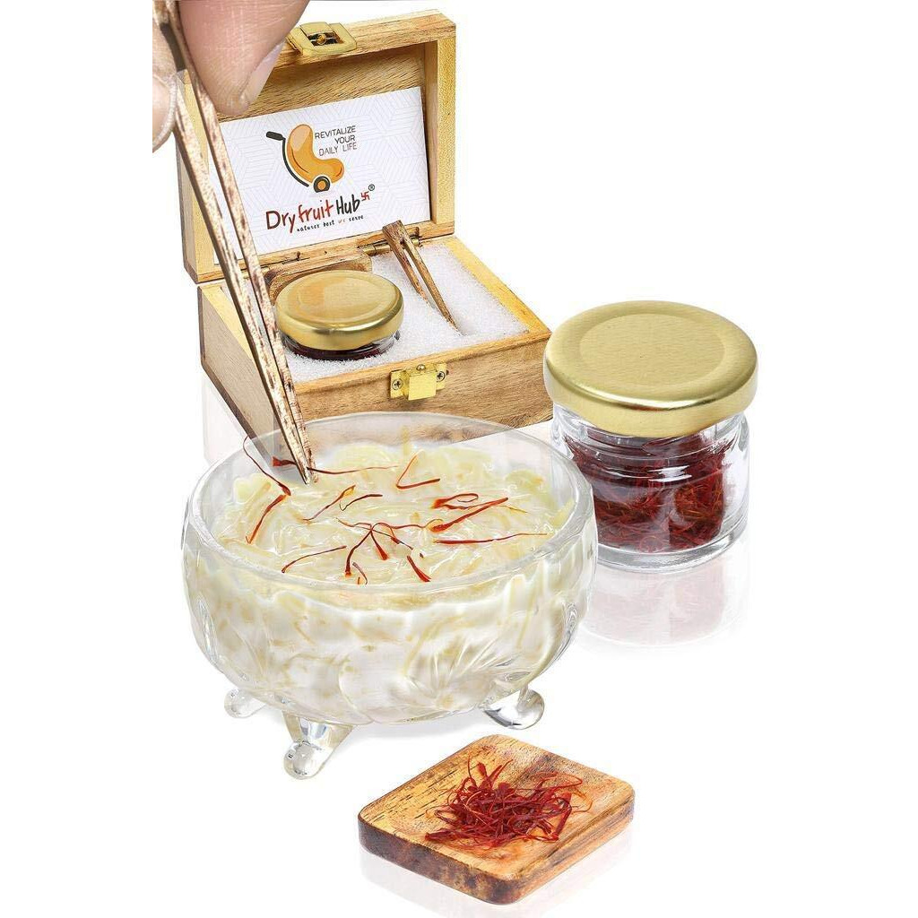 Dry Fruit Hub Saffron Original Kashmiri Kesar 8g | Keshar | Kumkuma Puvvu | Pure Mongra Kesor | Gigft Box | Certified ISO 3632 Tested Grade A+++ For Pregnant Women | Beauty | Cooking Pack of 8