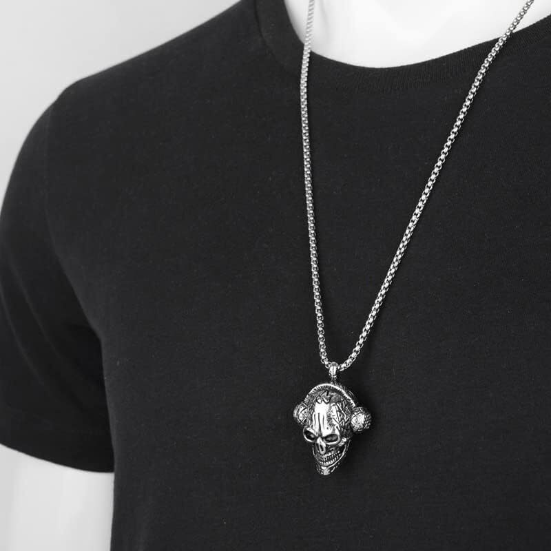 THE MEN THING SKULLBEAT - Alloy Pendant with Pure Stainless Steel 24inch Chain for Men, American trending Style - Round Box Chain