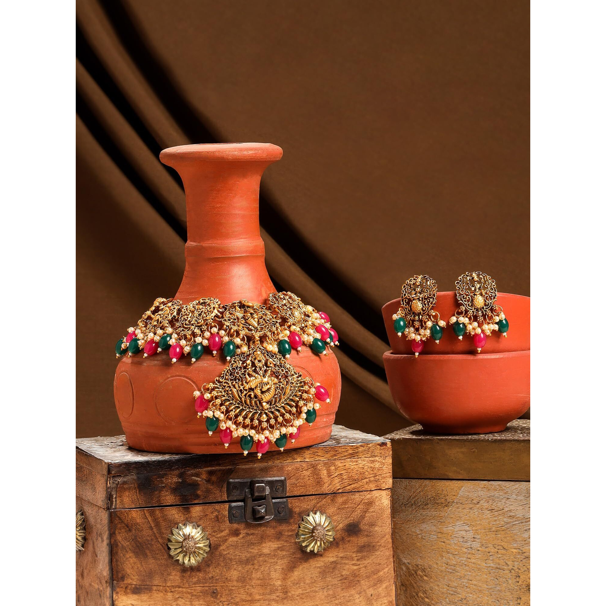 Yellow Chimes Jewellery Set for Women Gold Plated Traditional Temple Jewelry Set Antique Necklace Set with Earrings and Maangtikka for Women and Girls (JS 18)