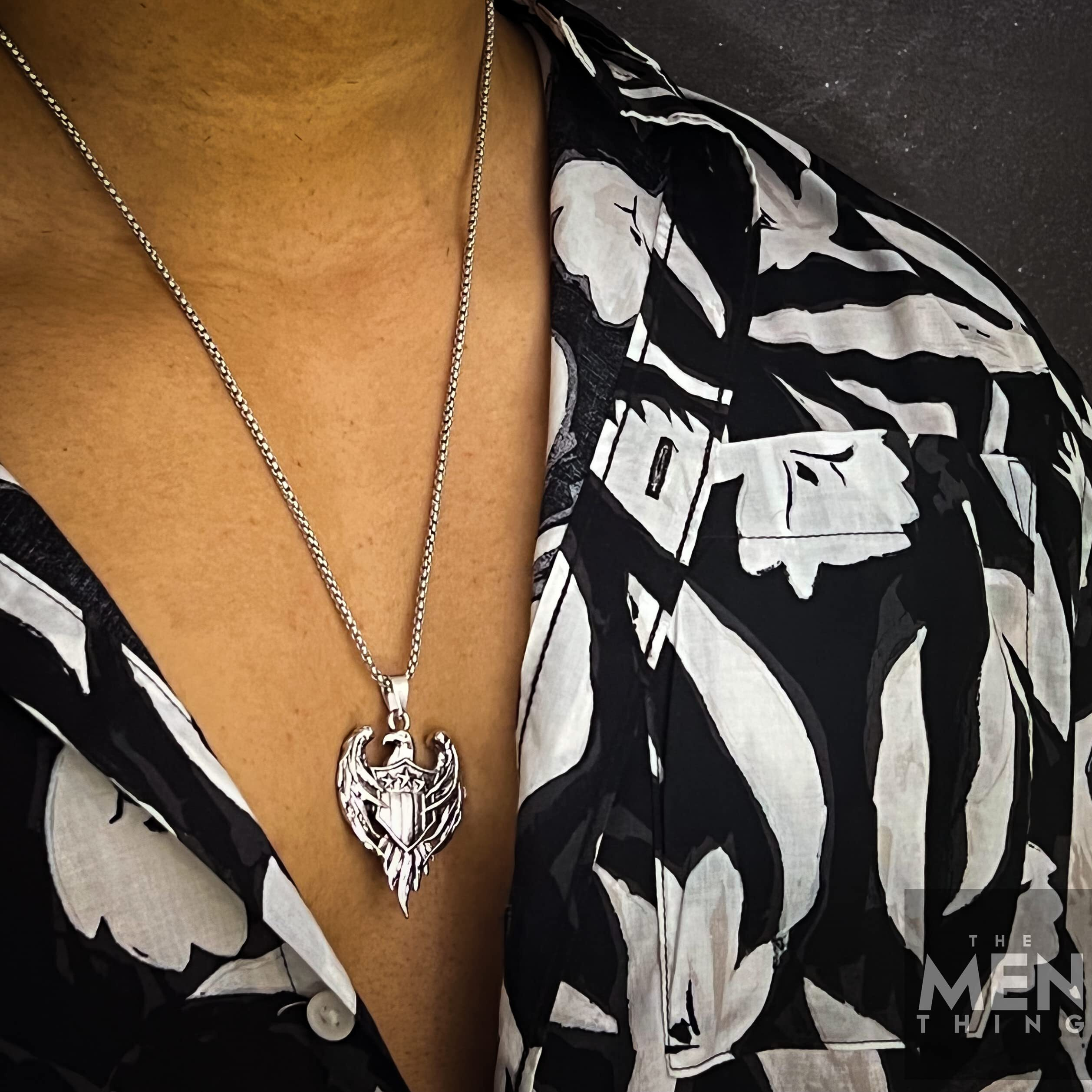 THE MEN THING LIBERTY WINGS - Alloy The Eagle Pendant with Stainless Steel 24inch Round Box Chain, European trending for Men & Boy