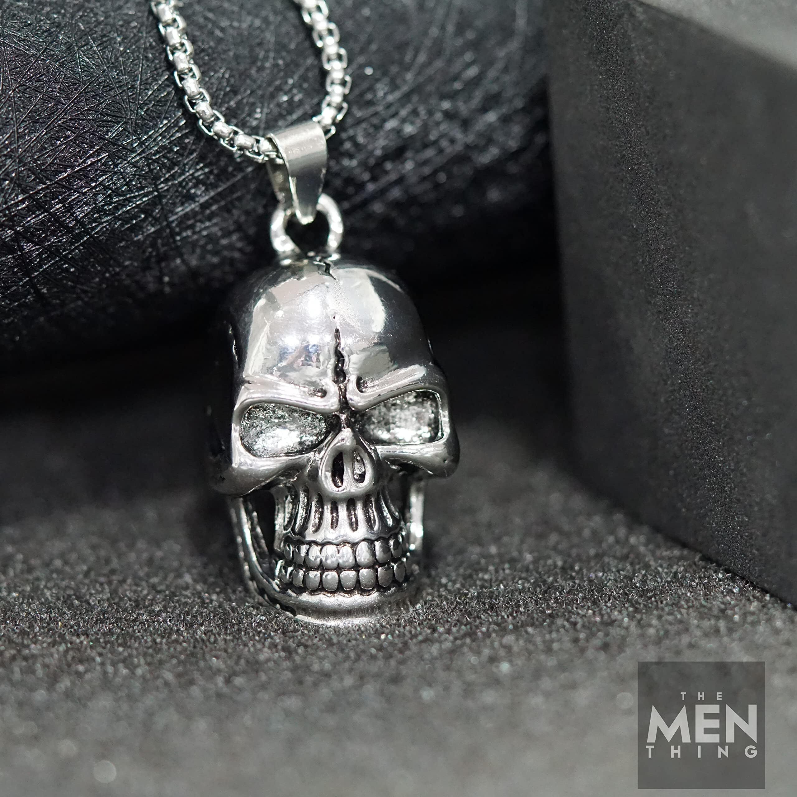 THE MEN THING BIG SKULL - Alloy Pendant with Pure Stainless Steel 24inch Round Box Chain, American trending Style for Men & Boy