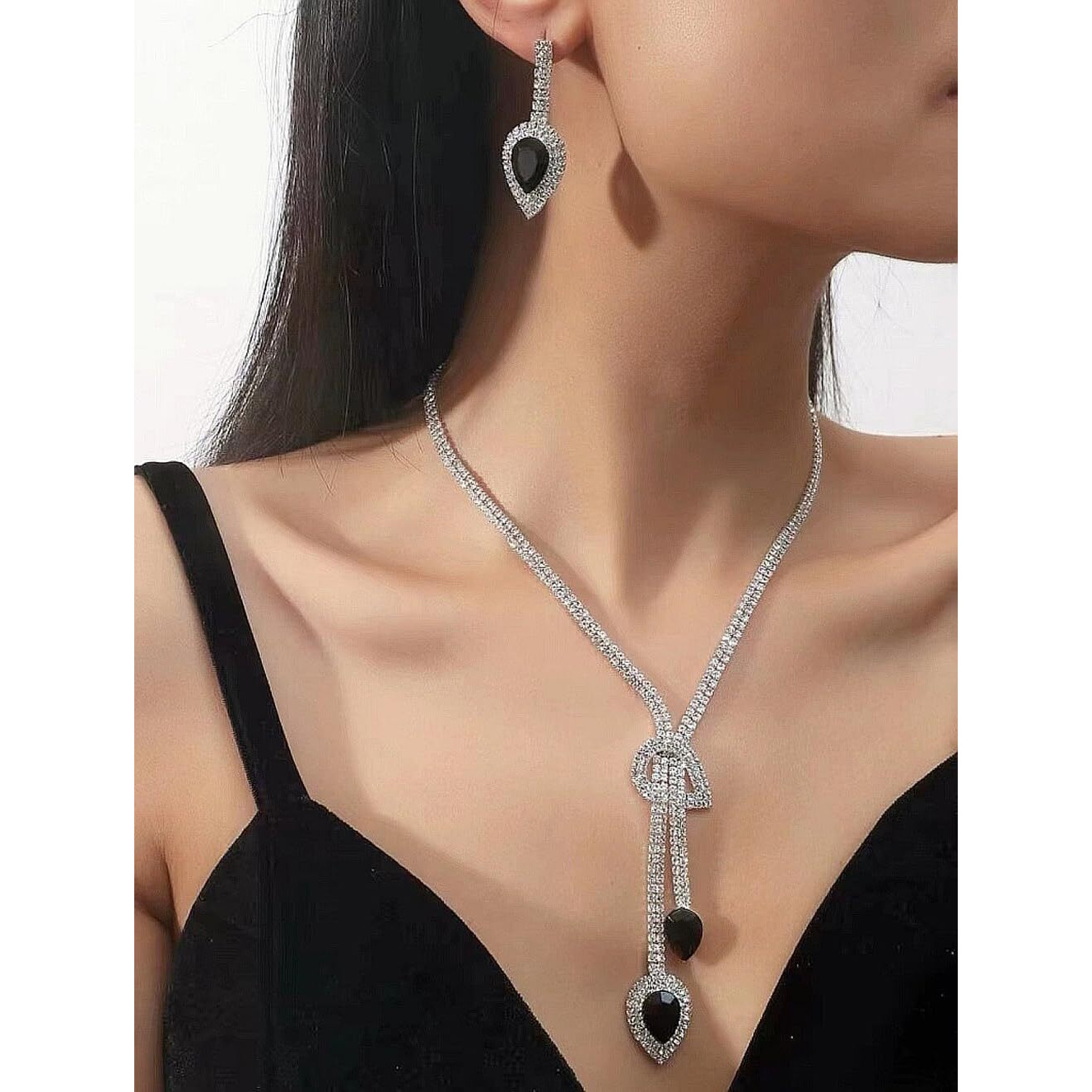 Shining Diva Fashion Latest Stylish Design Fancy Crystal Diamond Necklace Jewellery Set for Women (15216s)