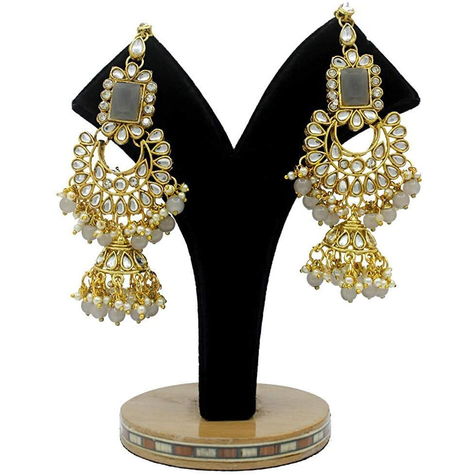 I Jewels 18K Gold Plated Traditional Handcrafted Faux Kundan & Pearl Studded Bridal Choker Necklace Jewellery Set with Earrings & Maang Tikka (IJ401Gr) For Womens