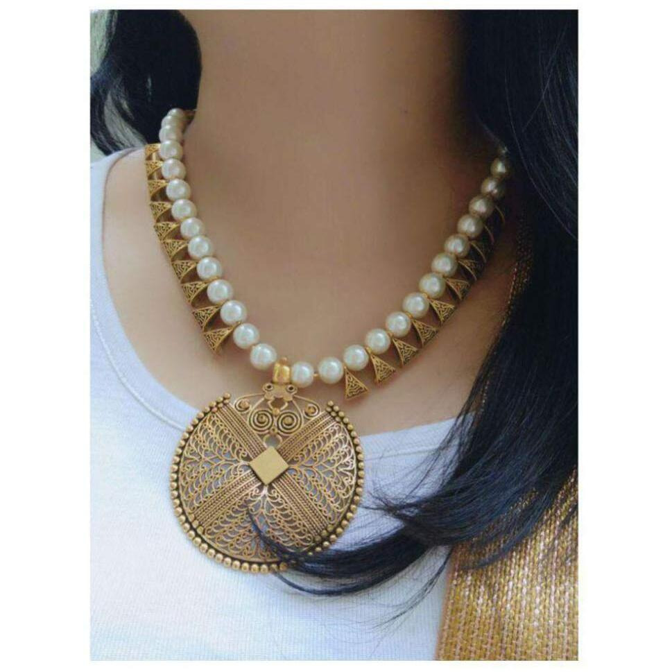 Shining Diva Fashion Latest Antique Design Stylish Necklace Set For Women Wedding Traditional Jewellery Set for Women (White) (10470s)