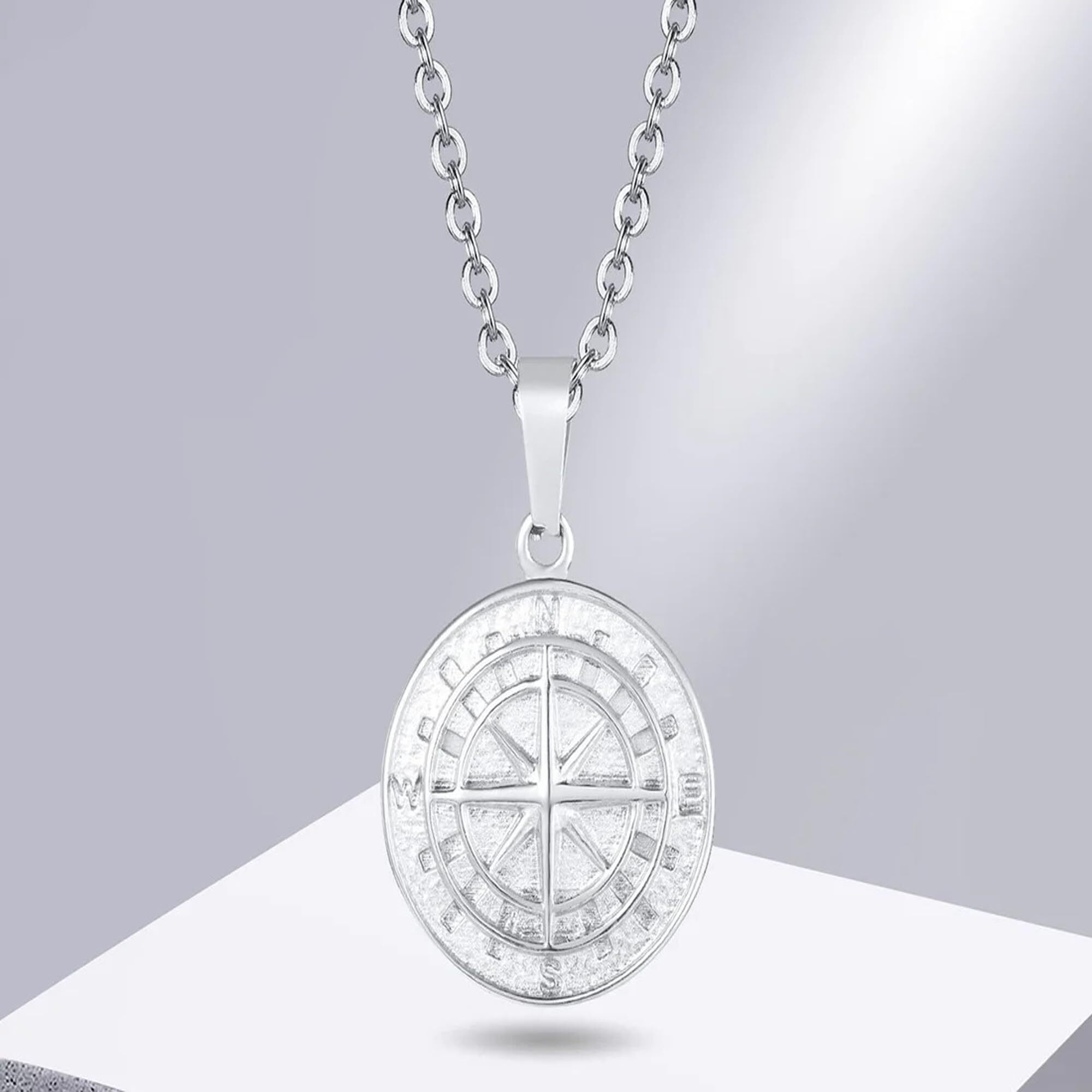 Fashion Frill Silver Chain Pendants For Men Round Pendant Silver Compass Necklace Chain For Men Boys Mens Jewellery Pendant Necklace Accessories