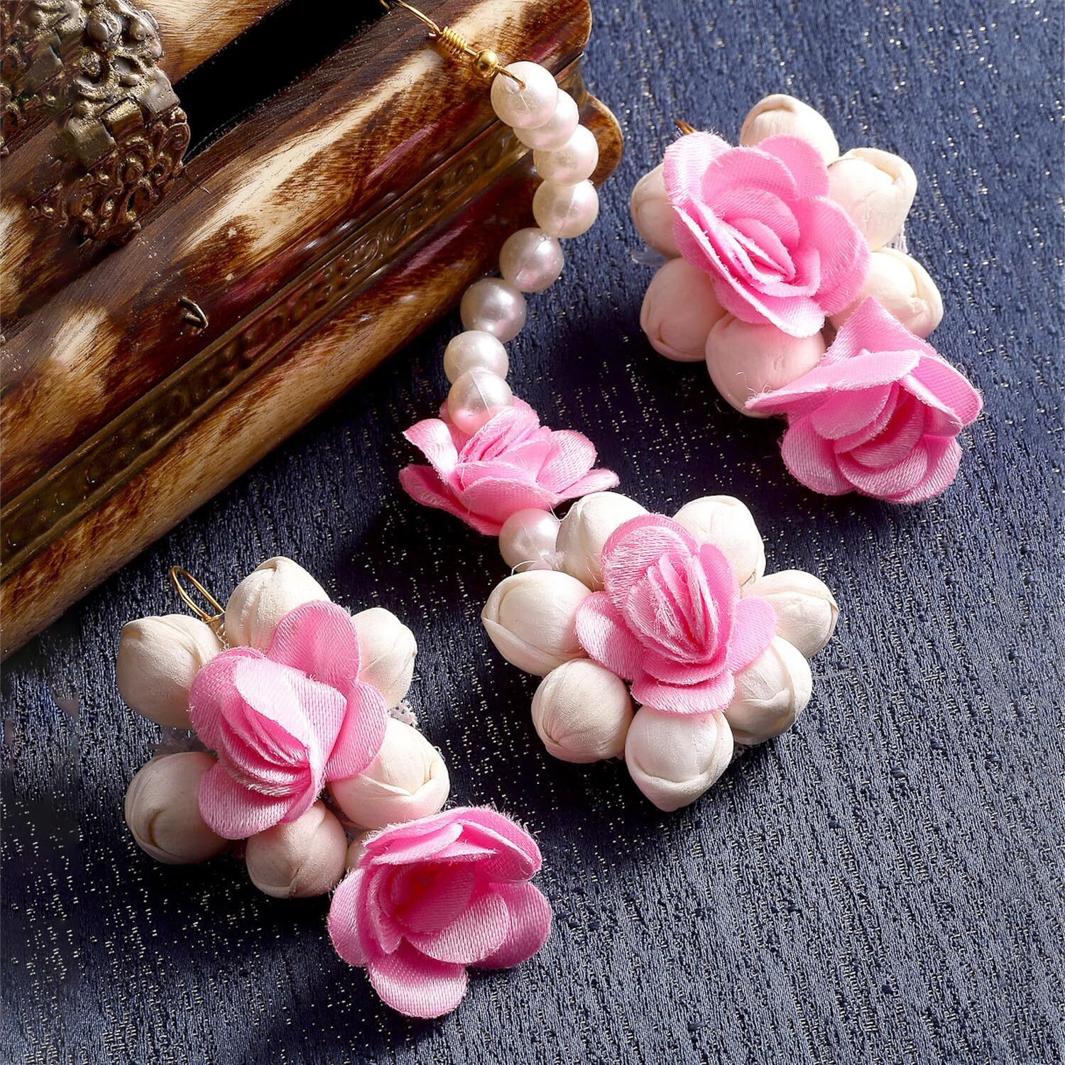 ZENEME Gold-Plated Pearl & Gota Patti Flower Haldi Mehandi MaangTikka with Earrings (Pink White)