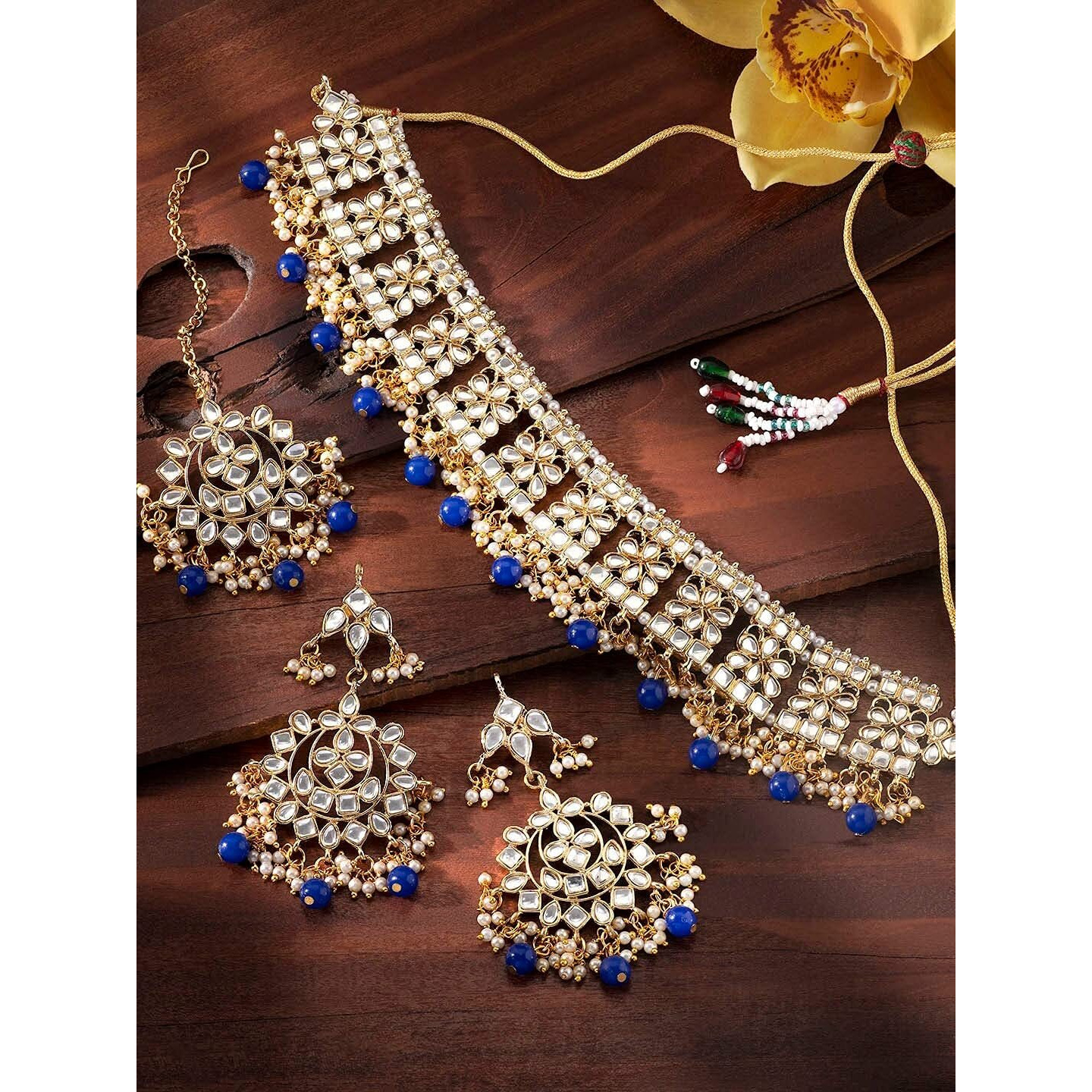 I Jewels Gold Plated Traditional Kundan & Pearl Studded Choker Necklace Jewellery Set with Earrings & Maang Tikka For Women (K7069Bl)
