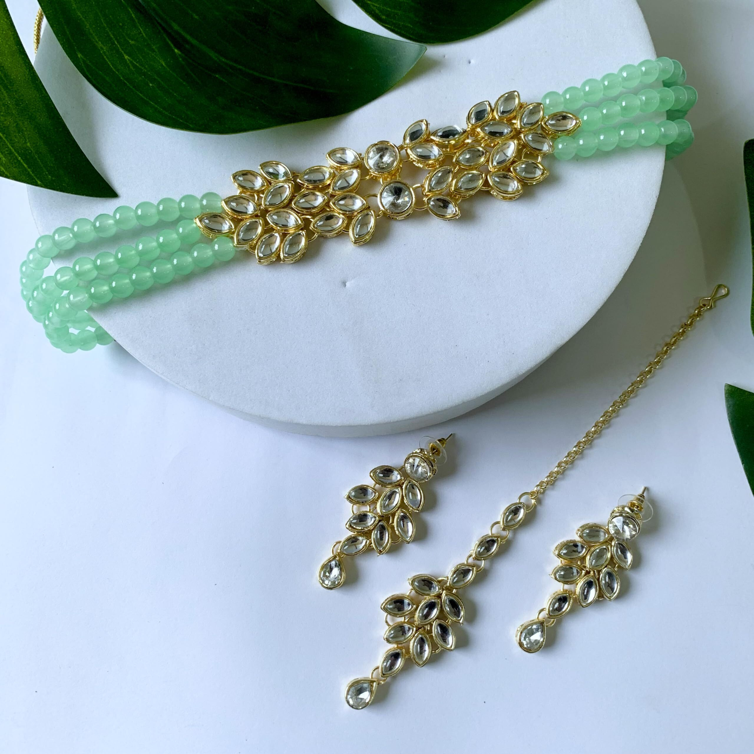 I Jewels 18K Gold Plated Traditional Stone Studded Pearl Choker Necklace Set For Women (ML285Min)