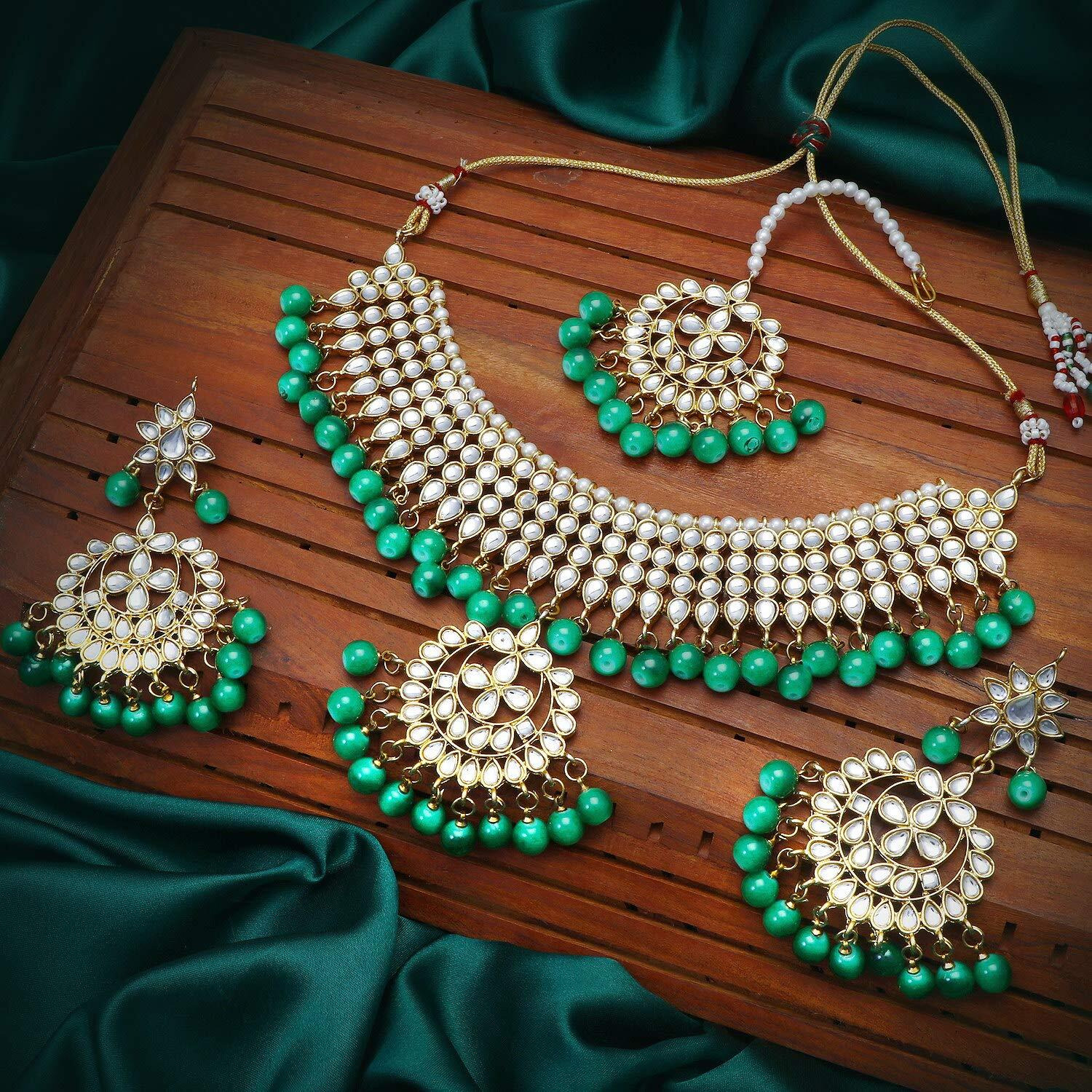 Sukkhi Trendy Kundan Gold Plated Wedding Jewellery Choker Necklace Set for Women (N73543_D1)