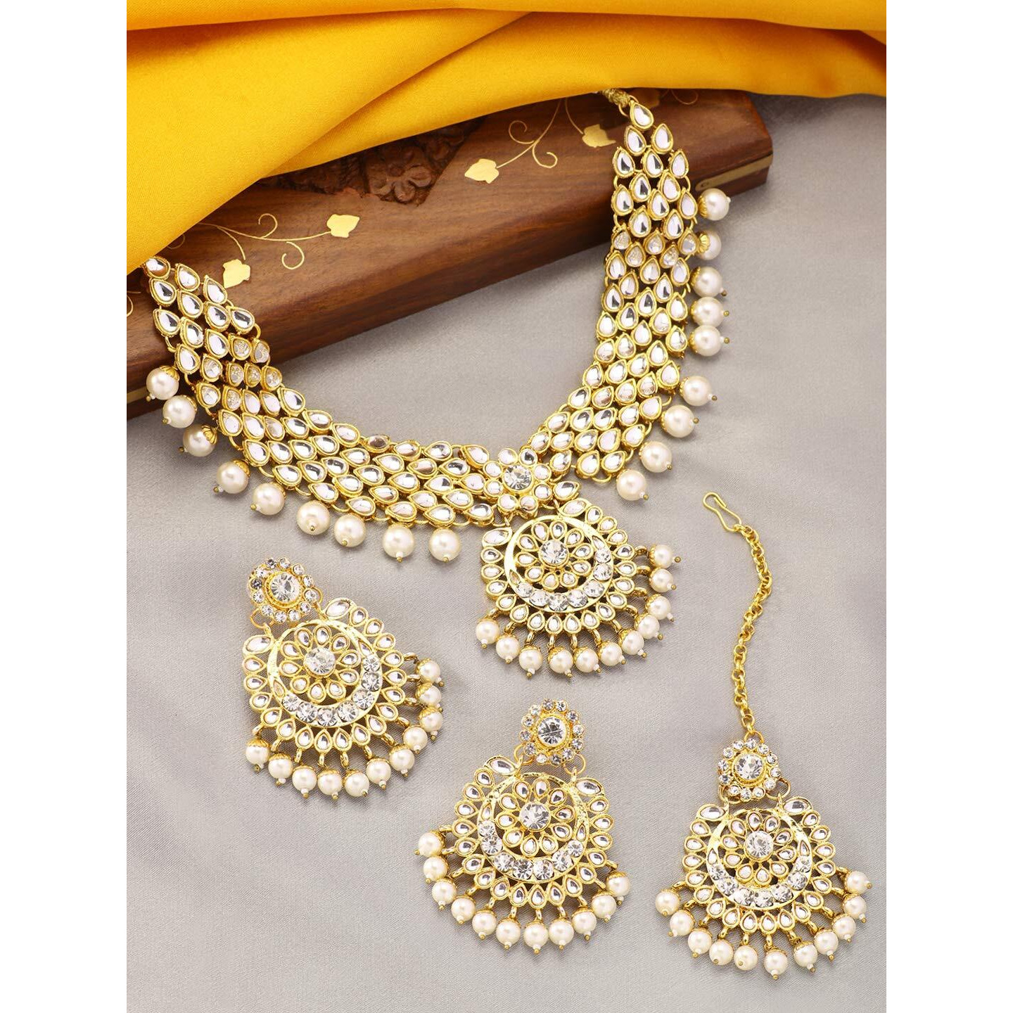Peora Indian Traditional 18K Gold Plated Kundan Bead Choker Necklace with Earring Mangtikka Jewellery Set for Women Girls