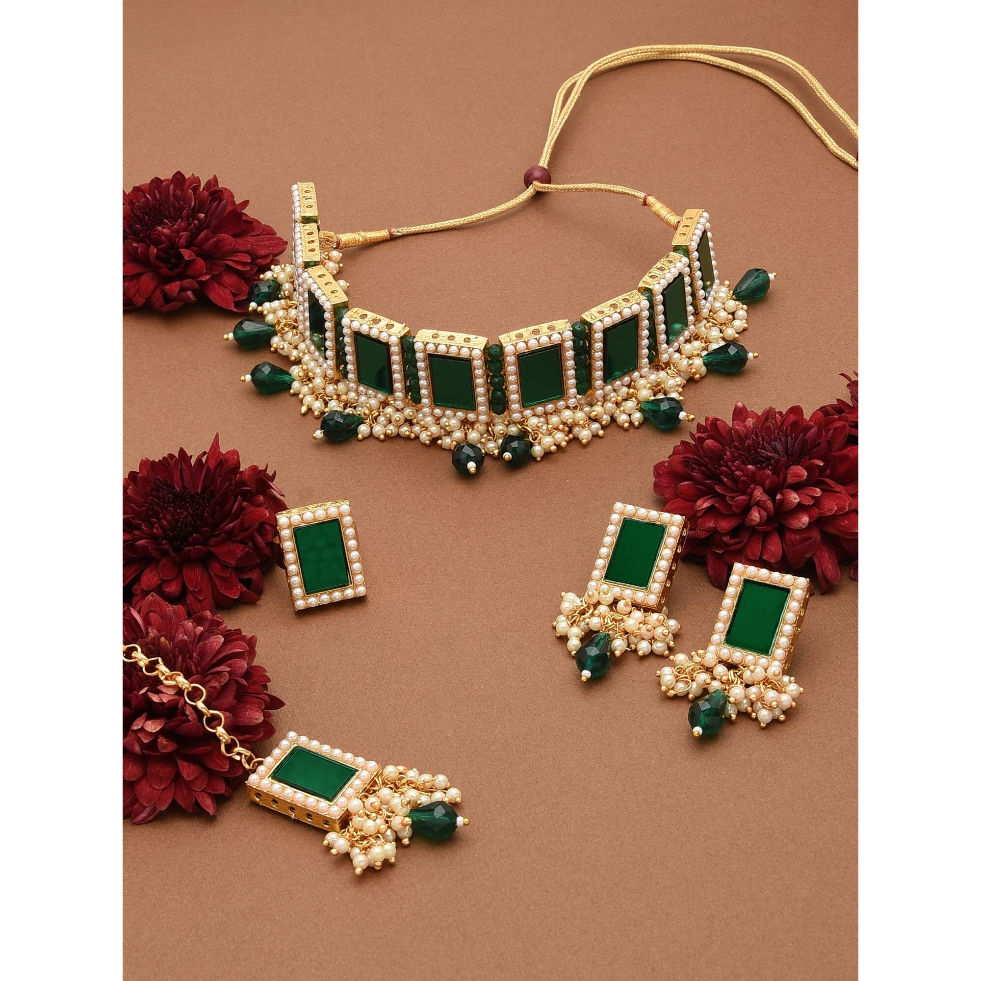 ZAVERI PEARLS Green Mirror & Cluster Pearls Choker Necklace Earring Maangtikka & Ring Set For Women-ZPFK12145