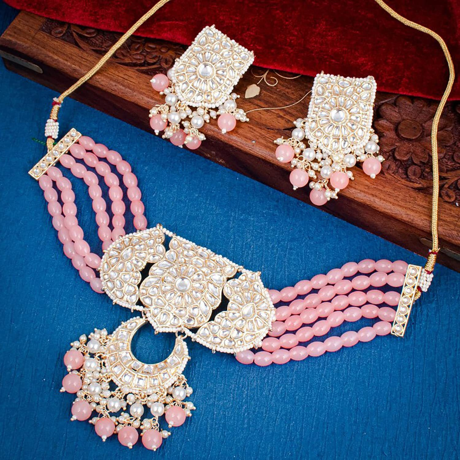 Sukkhi awesome Gold Plated Kundan & Pearl Collar Necklace Set For Women (NS101146)